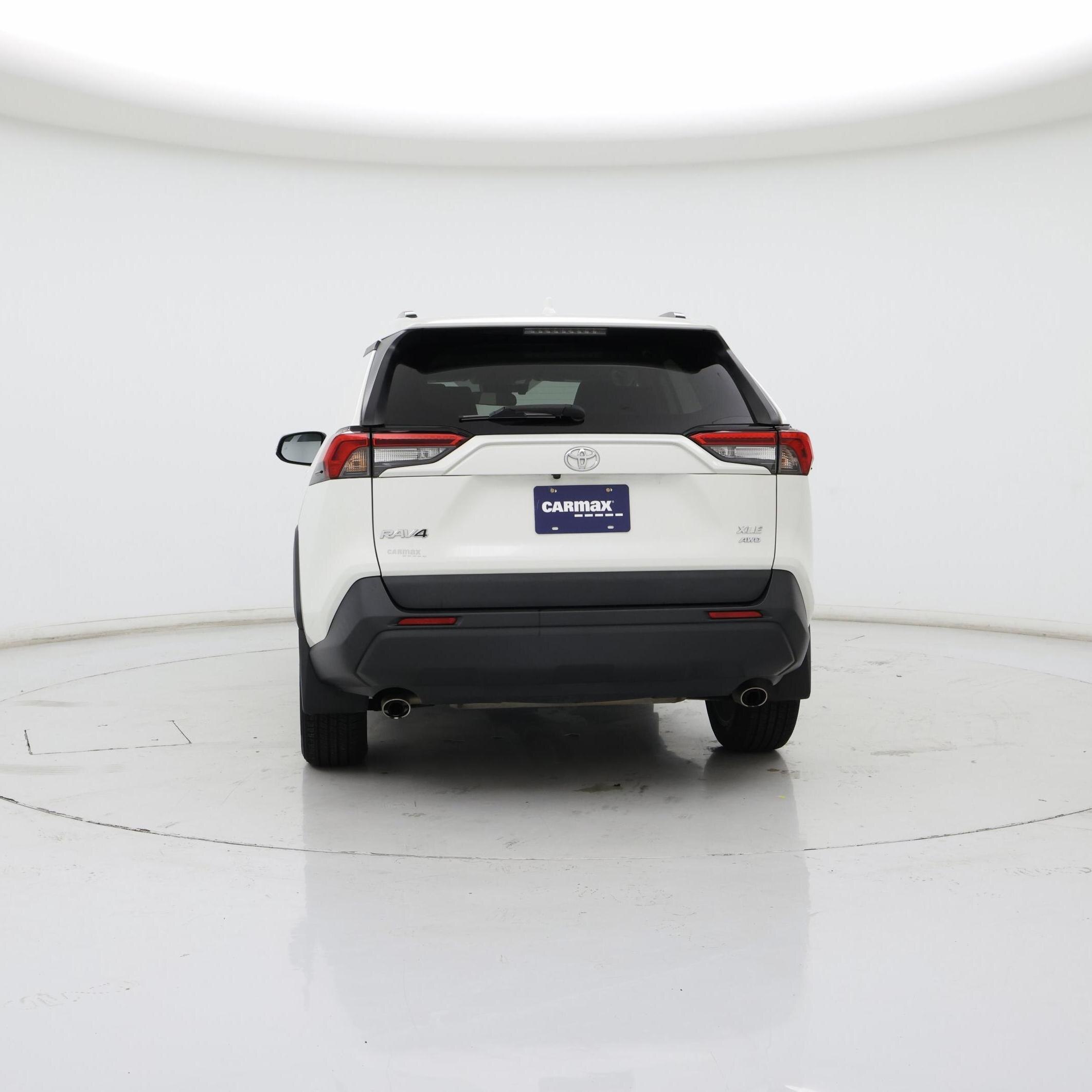 Thumbnail: 2021 Toyota RAV4 - 6