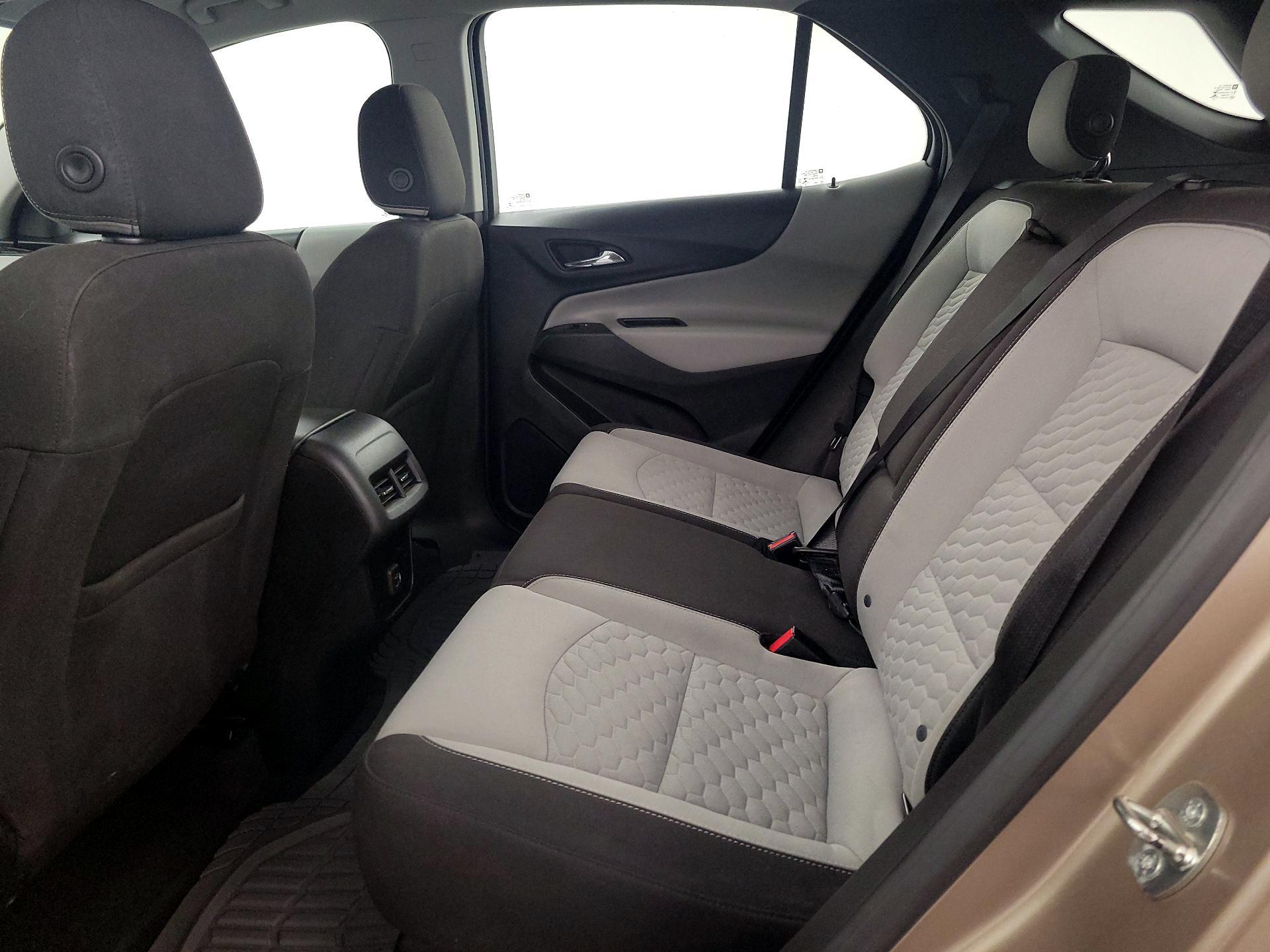 Thumbnail: 2019 Chevrolet Equinox - 19
