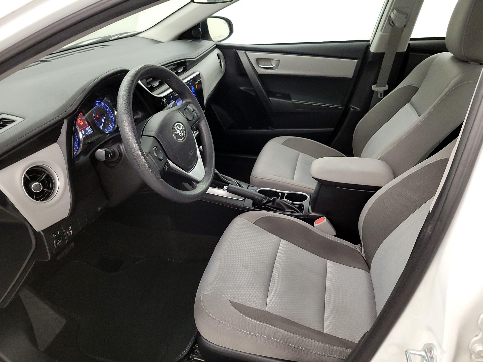 Thumbnail: 2017 Toyota Corolla - 11