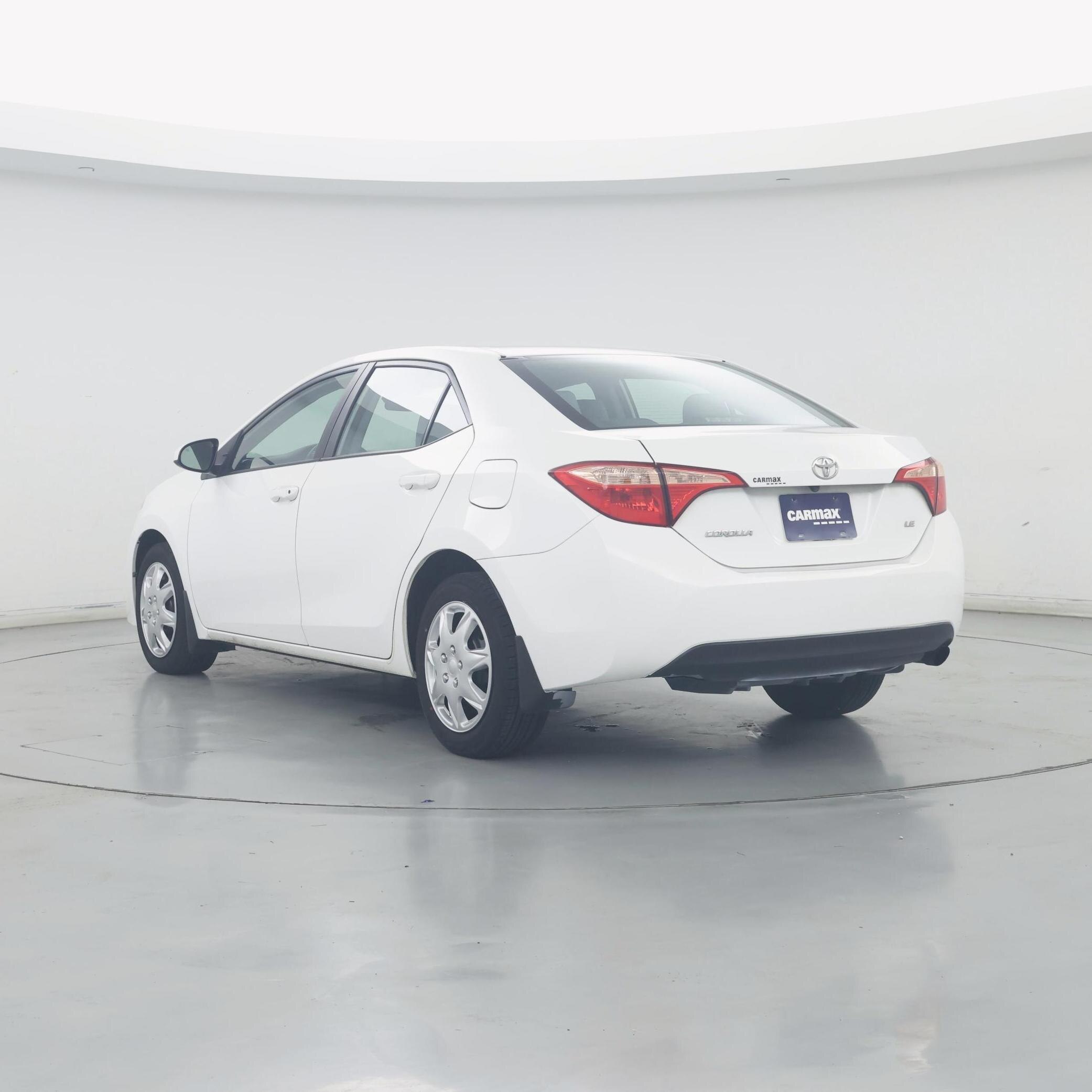 Thumbnail: 2017 Toyota Corolla - 2