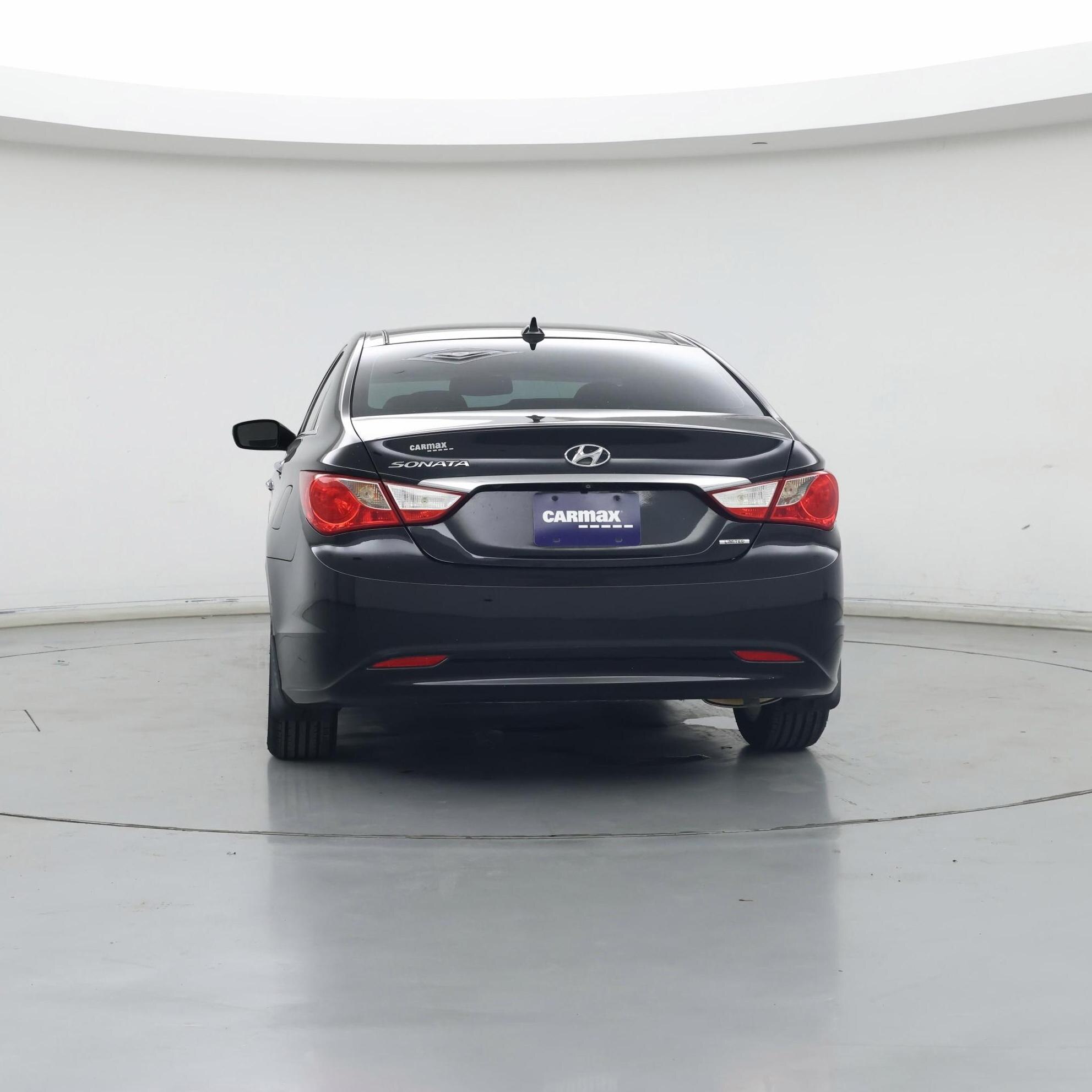 Thumbnail: 2013 Hyundai Sonata - 6