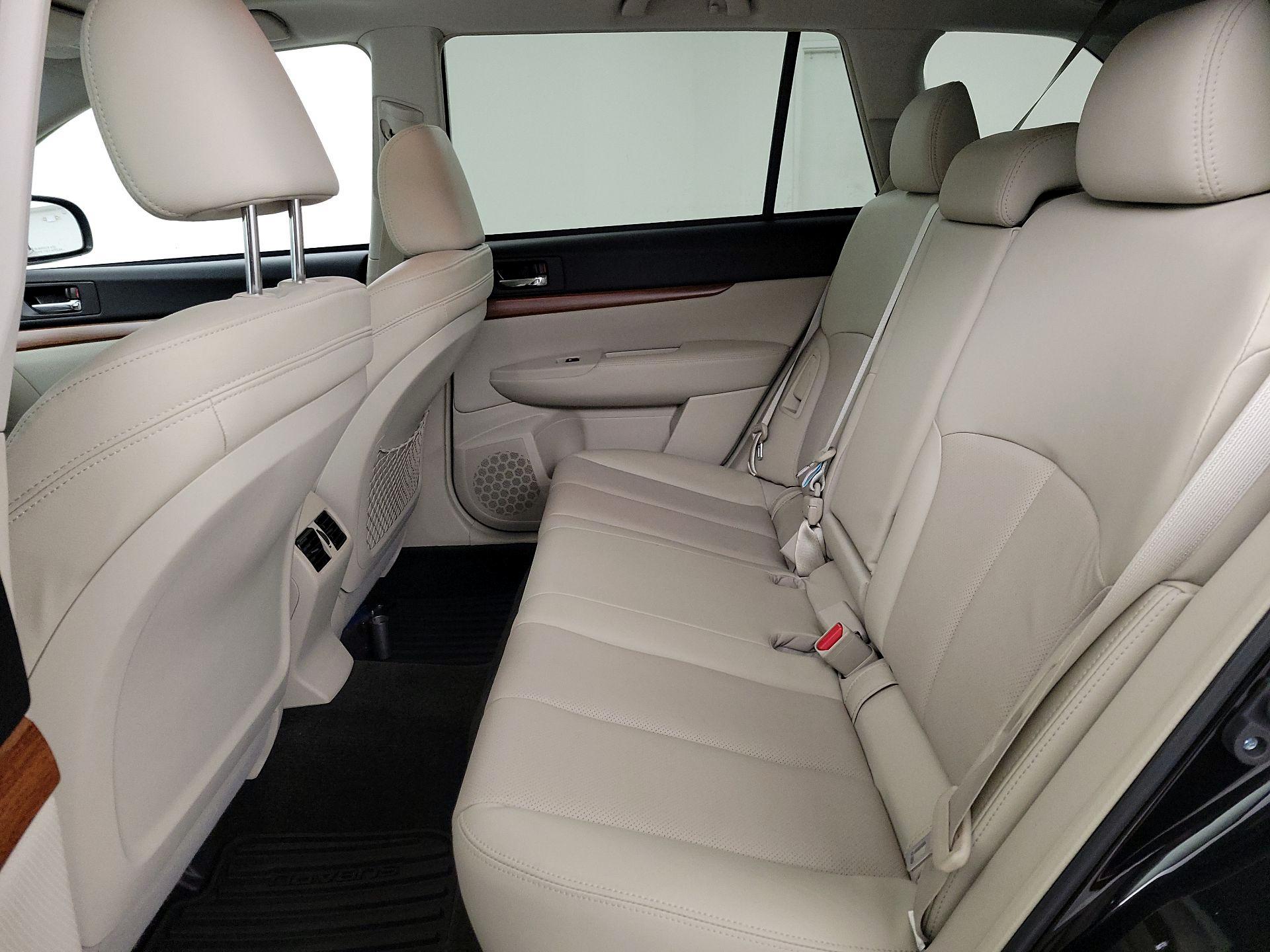 Thumbnail: 2014 Subaru Outback - 19