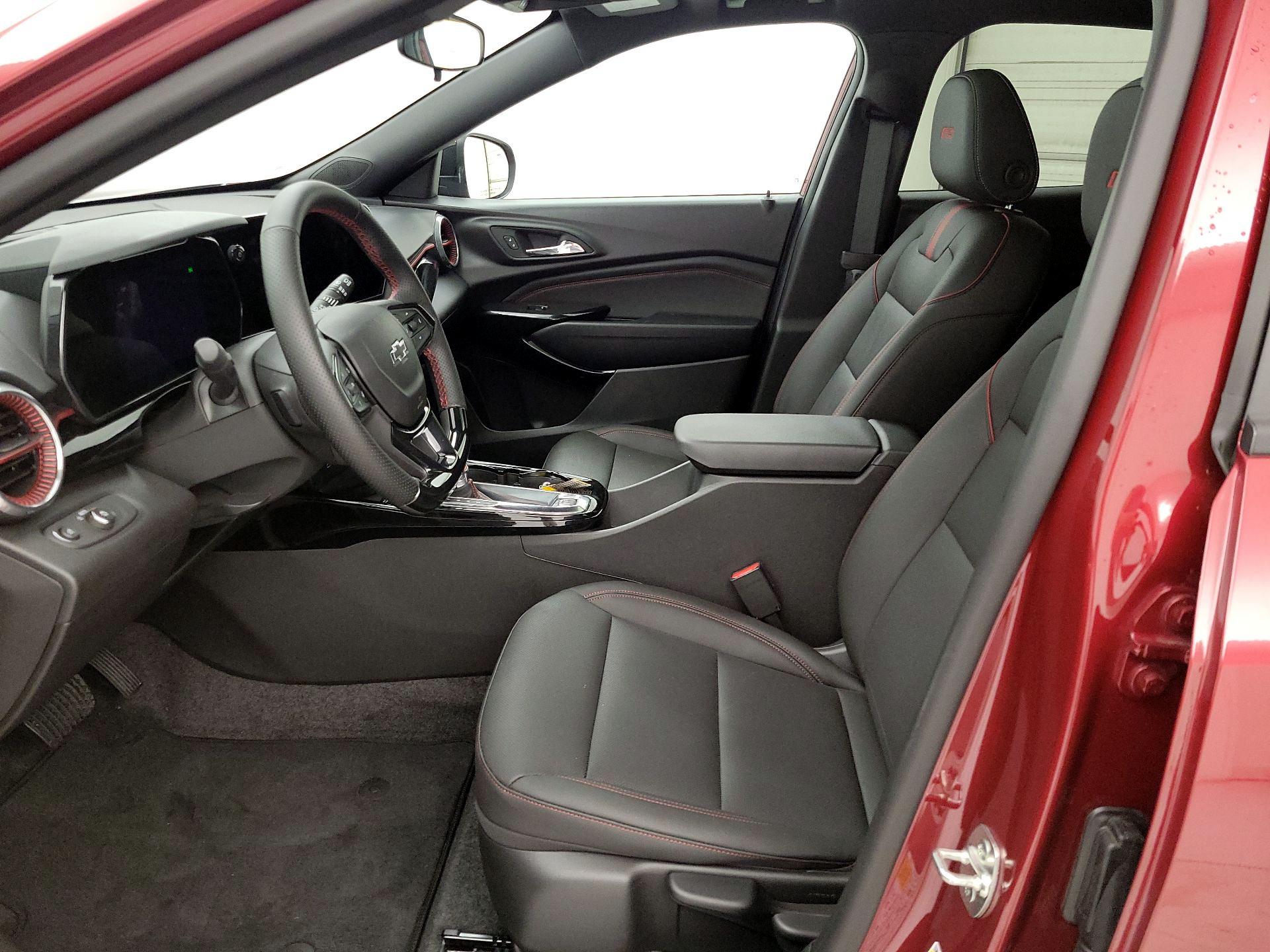 Thumbnail: 2024 Chevrolet Trax - 11