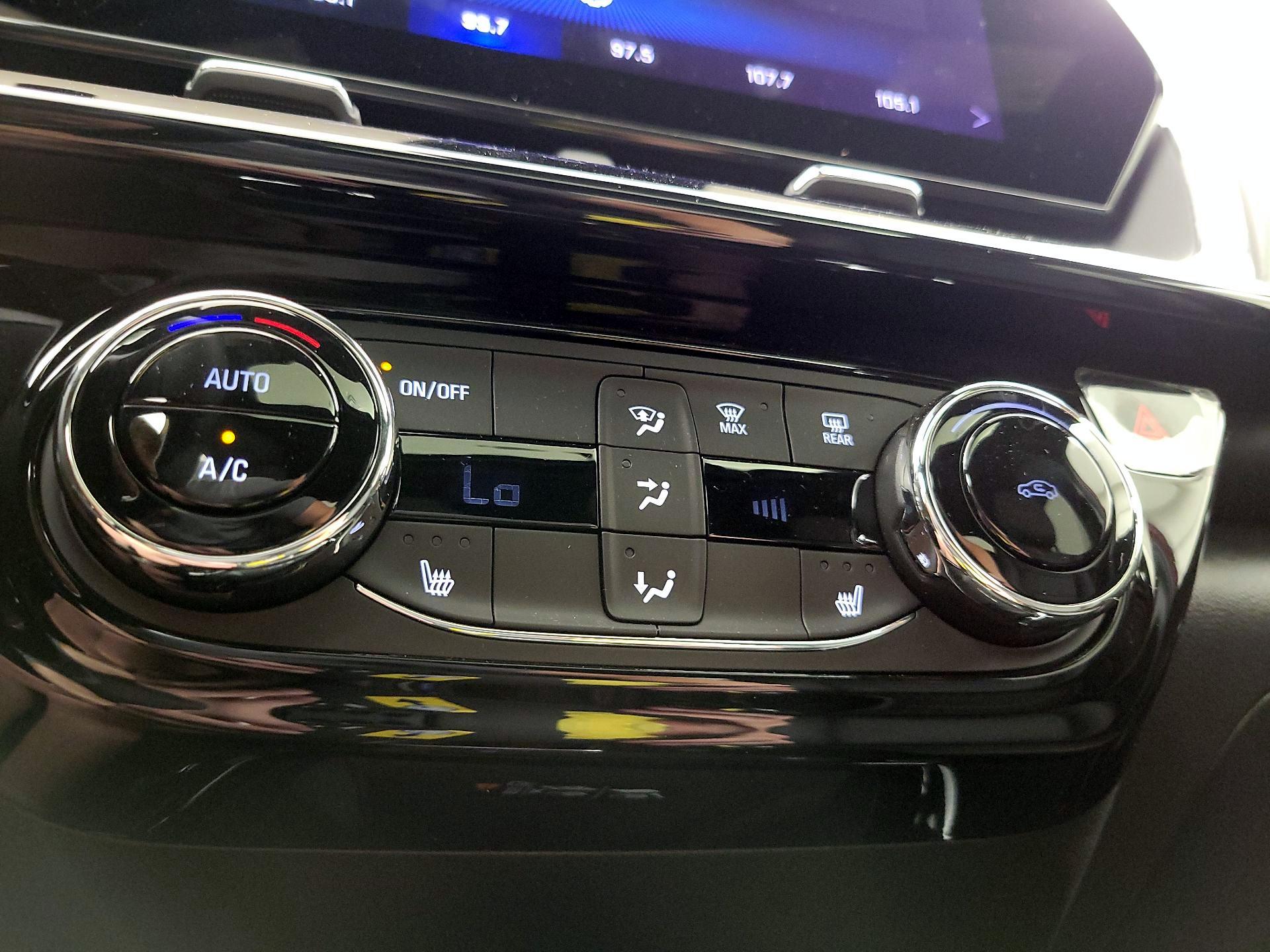 Thumbnail: 2024 Chevrolet Trax - 14