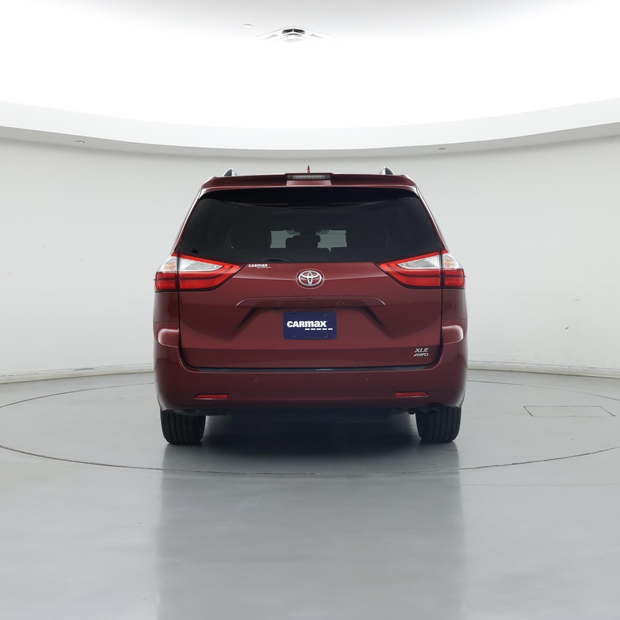 Thumbnail: 2018 Toyota Sienna - 6
