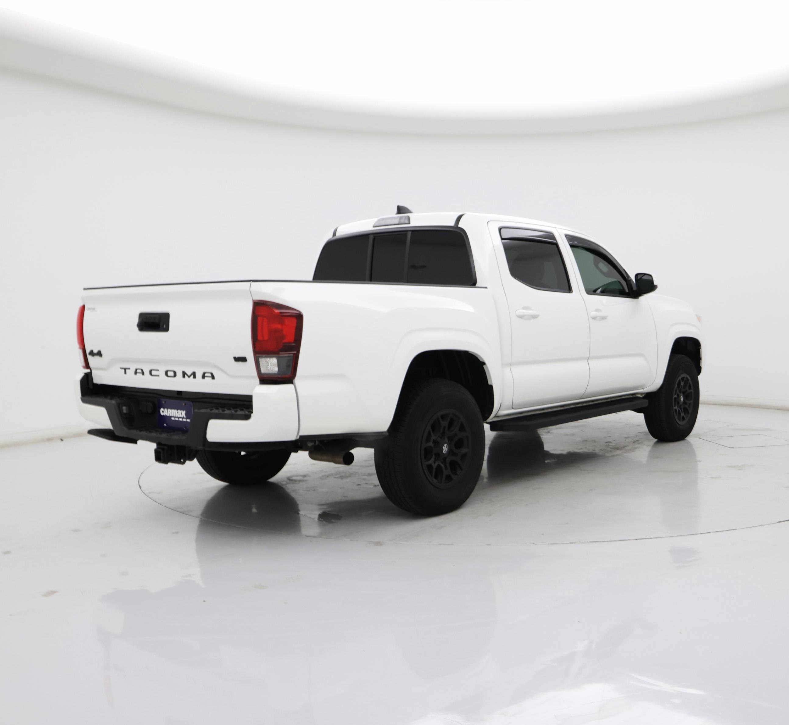 Thumbnail: 2023 Toyota Tacoma - 8