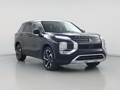Black 2023 Mitsubishi Outlander SE