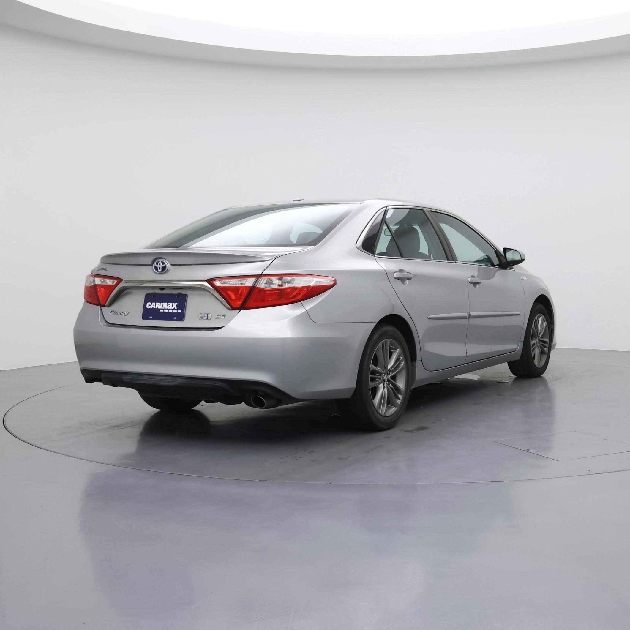 Thumbnail: 2017 Toyota Camry - 8