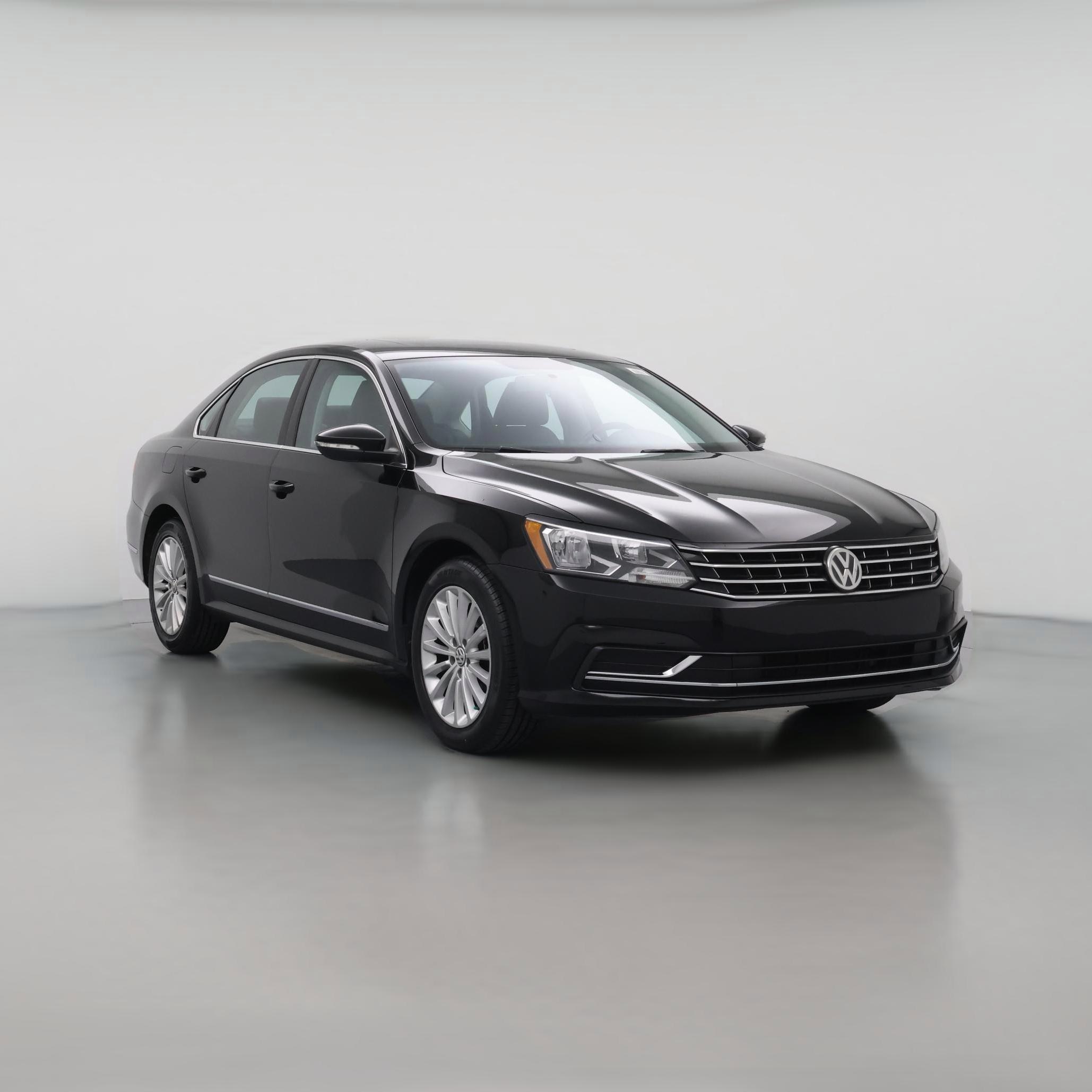 Thumbnail: 2016 Volkswagen Passat - 1