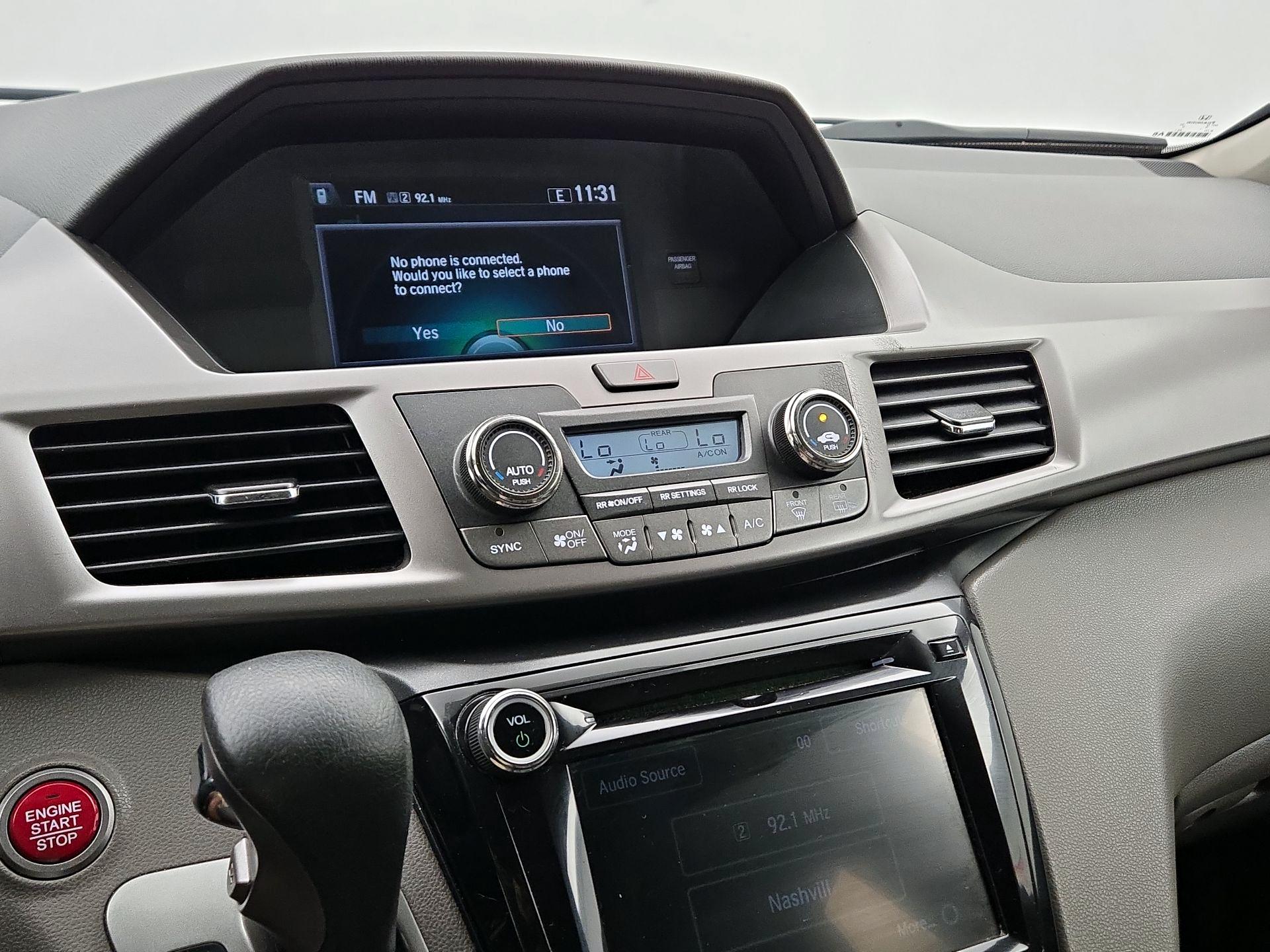 Thumbnail: 2016 Honda Odyssey - 16