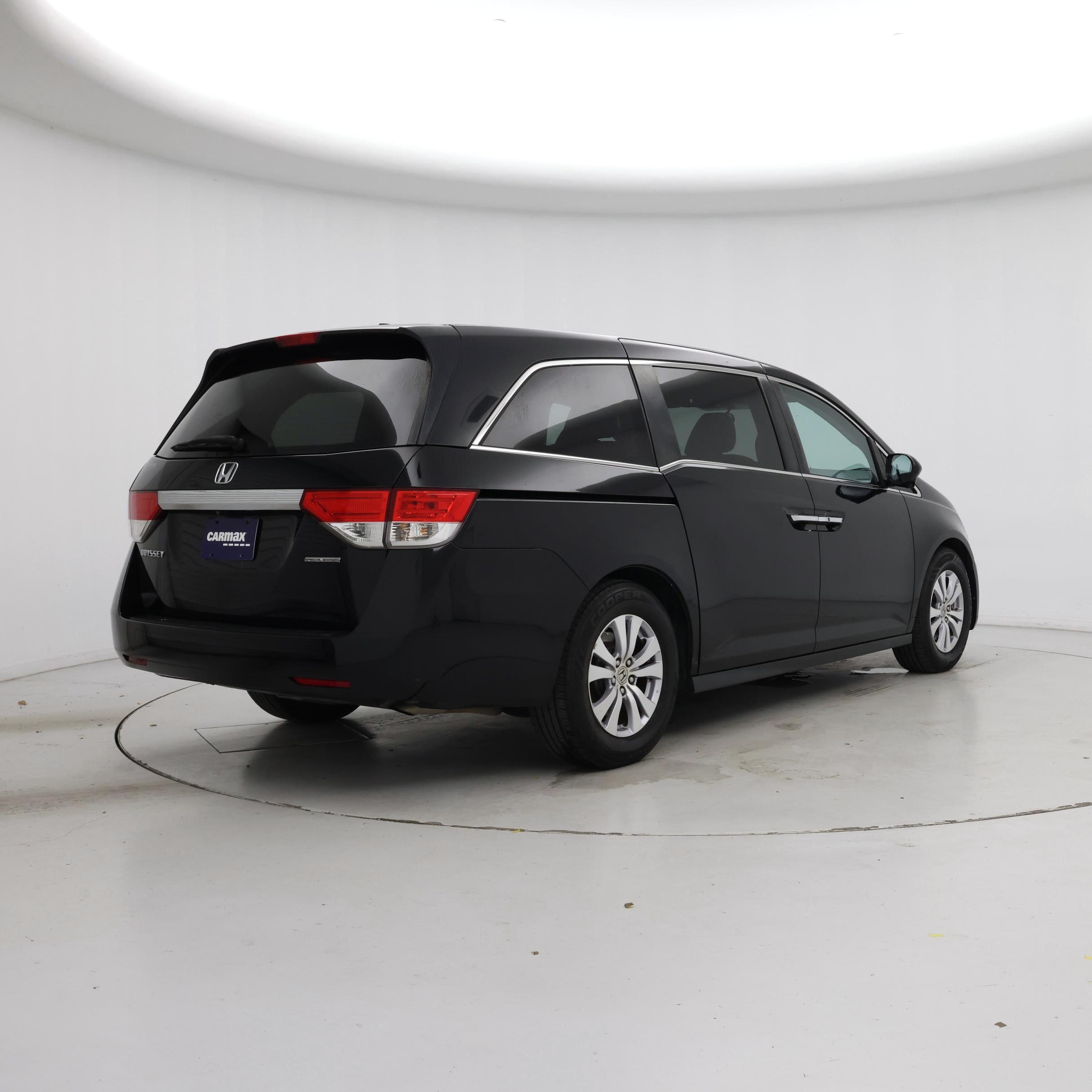 Thumbnail: 2016 Honda Odyssey - 8