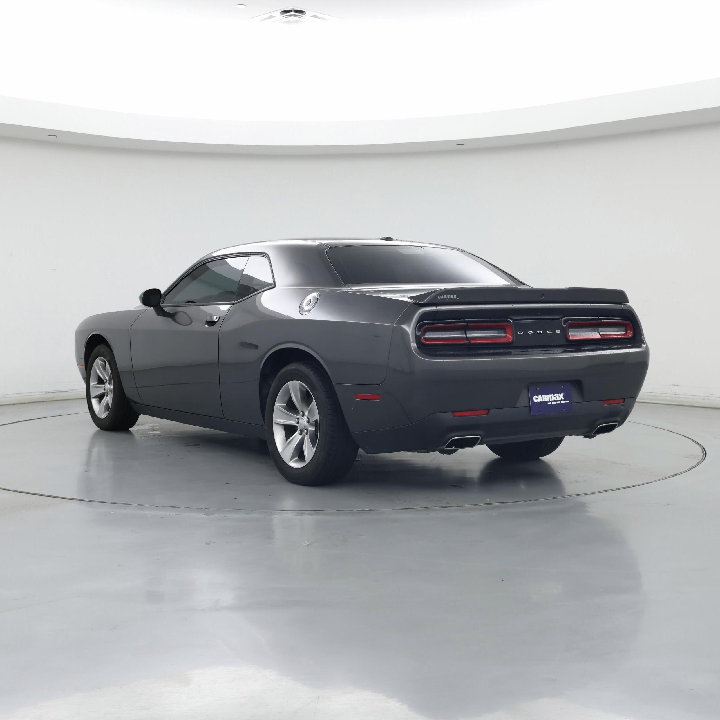 Thumbnail: 2022 Dodge Challenger - 2