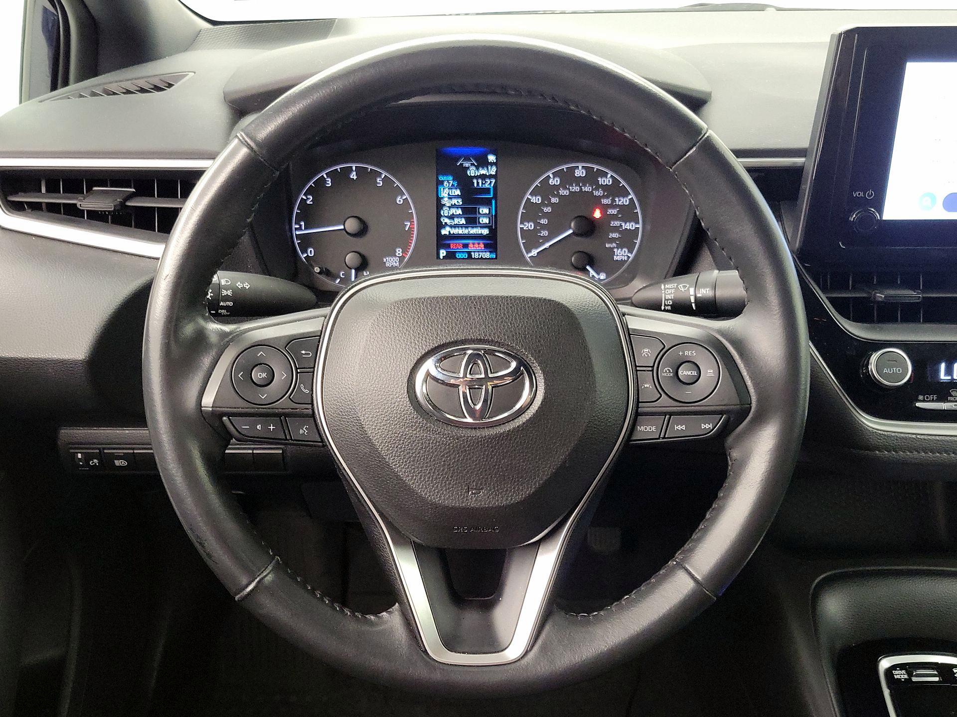 Thumbnail: 2023 Toyota Corolla - 10