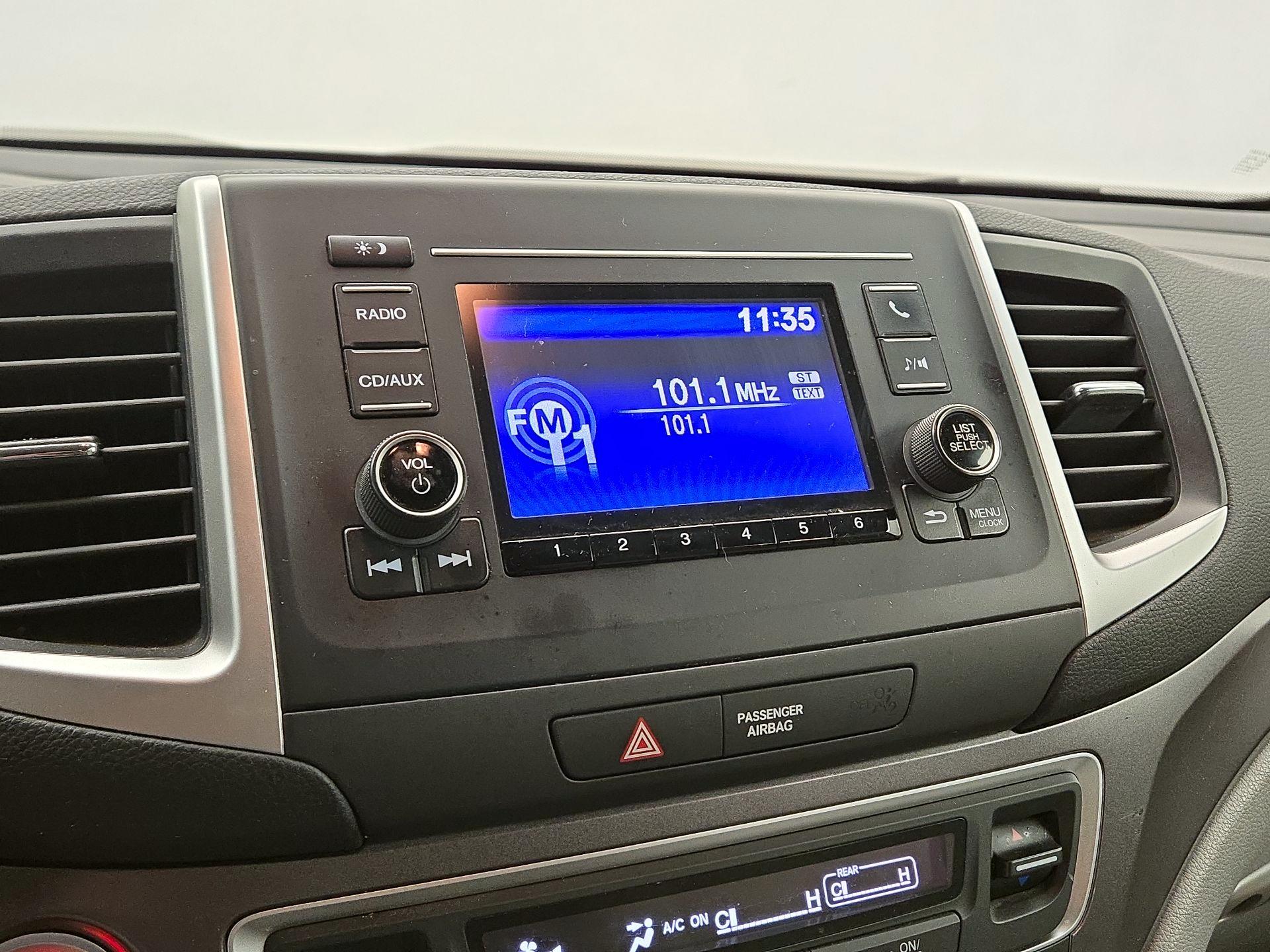 Thumbnail: 2016 Honda Pilot - 15