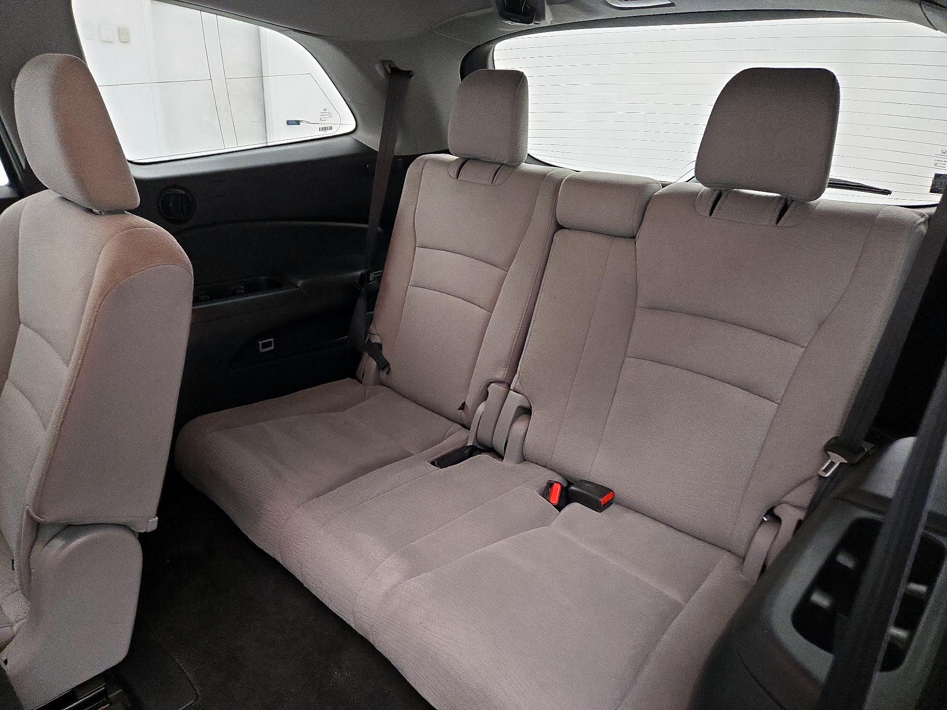 Thumbnail: 2016 Honda Pilot - 20
