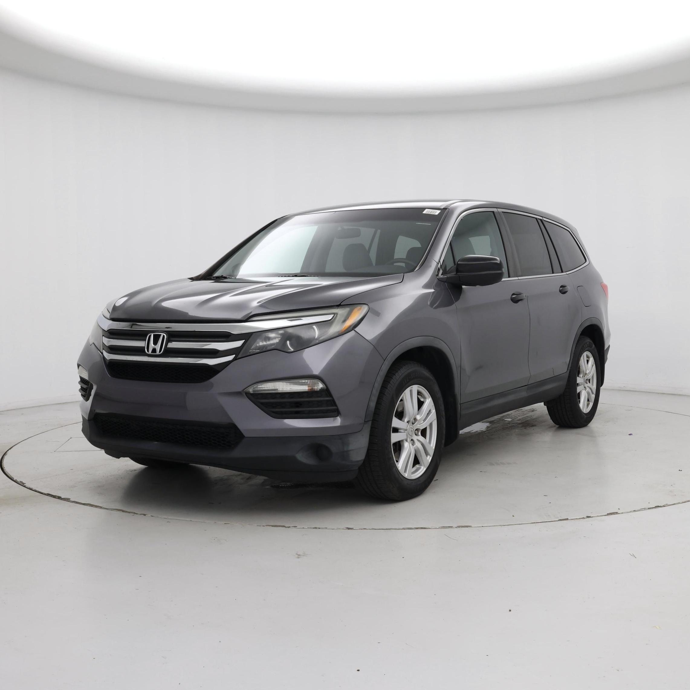 Thumbnail: 2016 Honda Pilot - 4