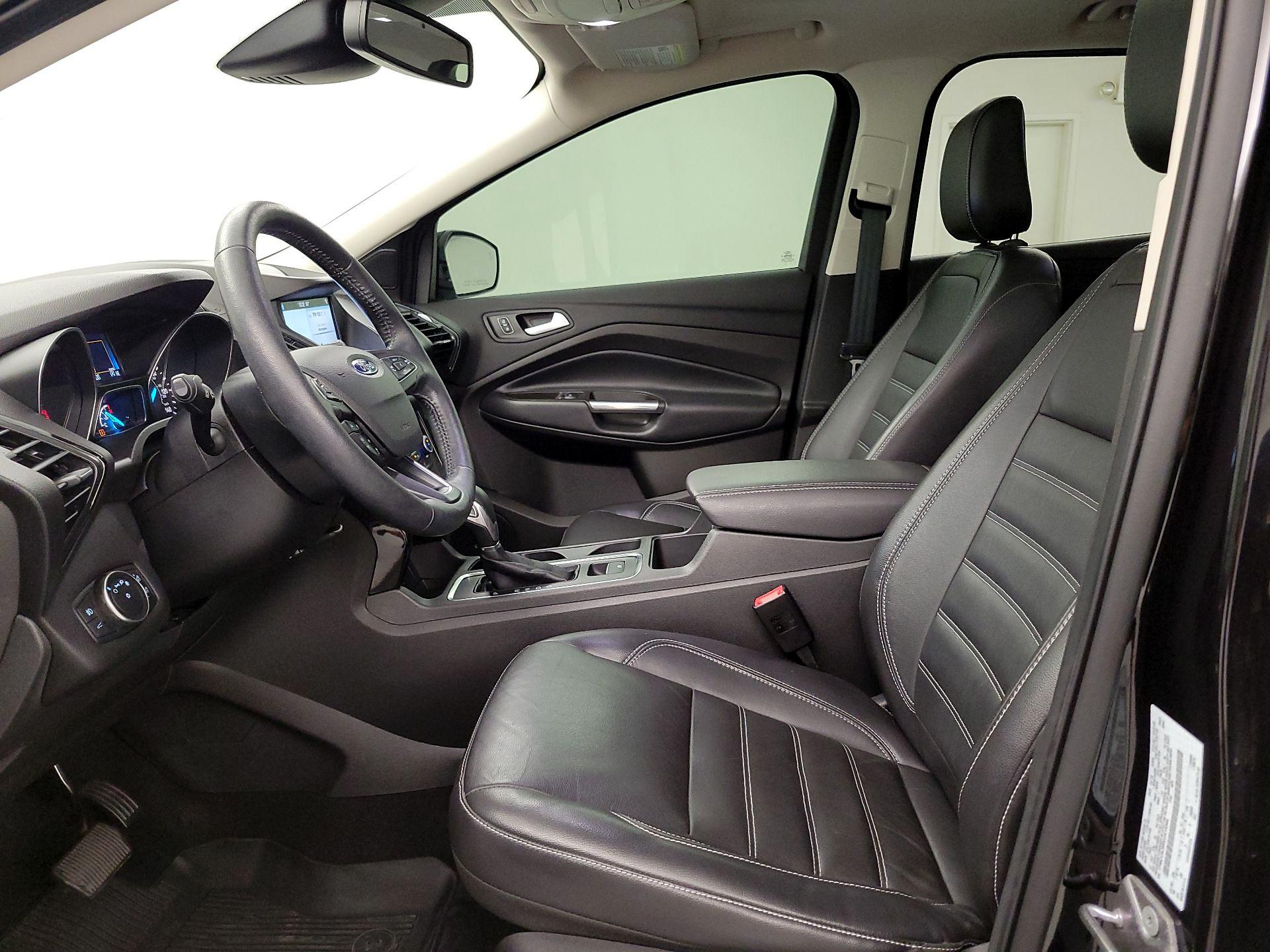 Thumbnail: 2019 Ford Escape - 11