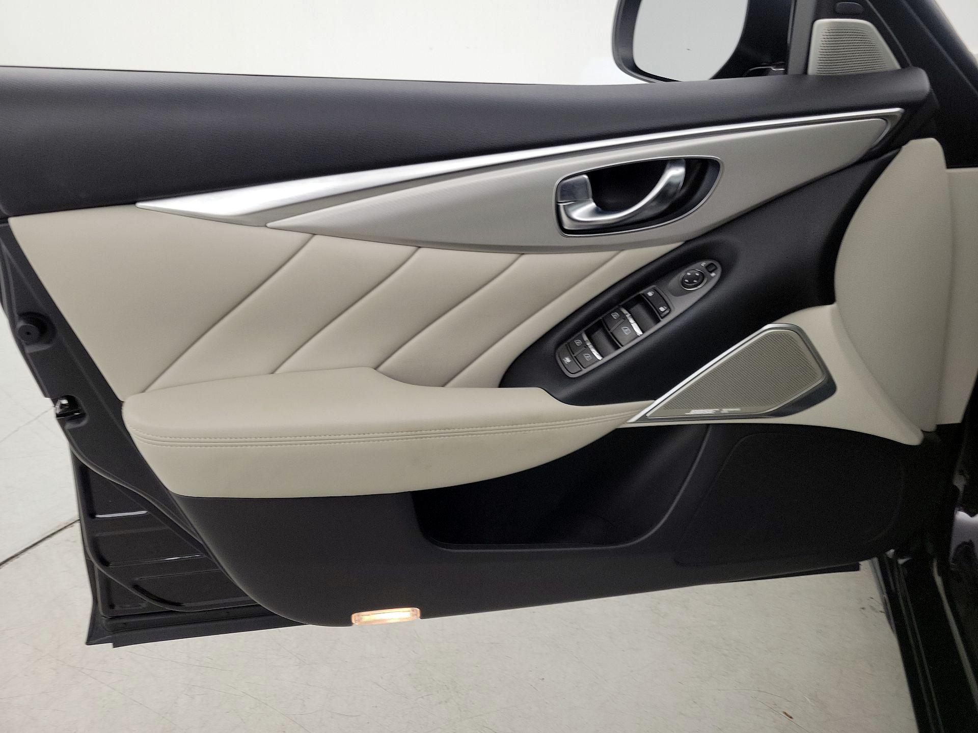 Thumbnail: 2021 INFINITI Q50 - 12