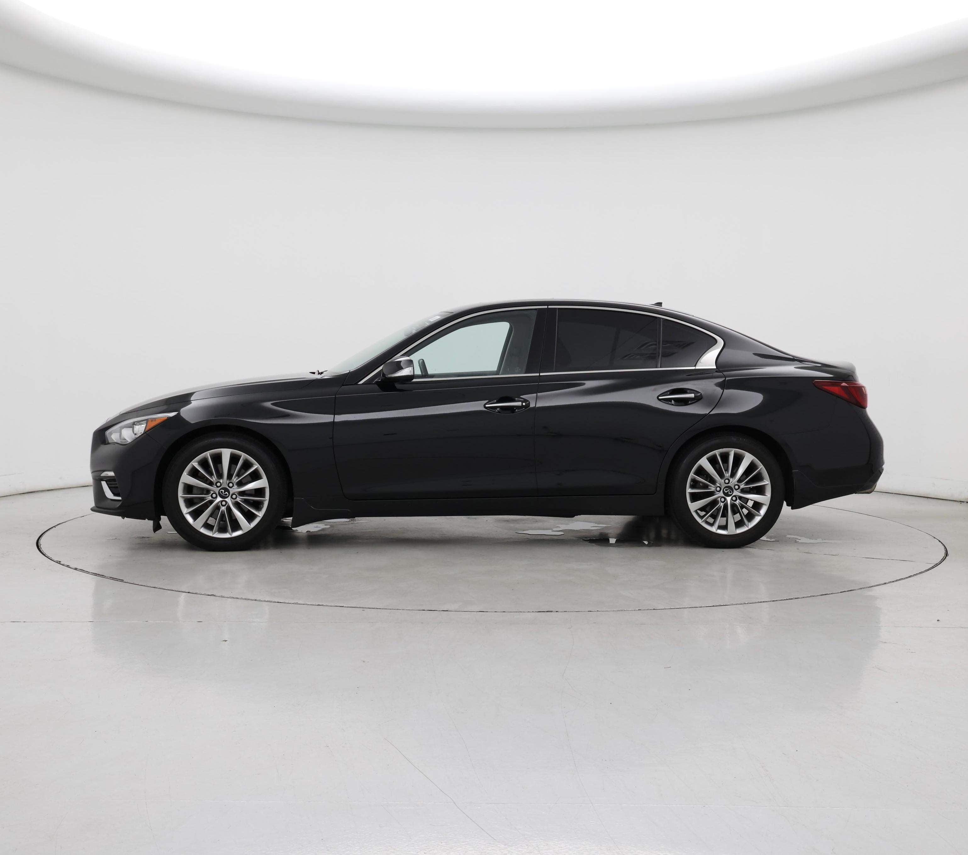 Thumbnail: 2021 INFINITI Q50 - 3