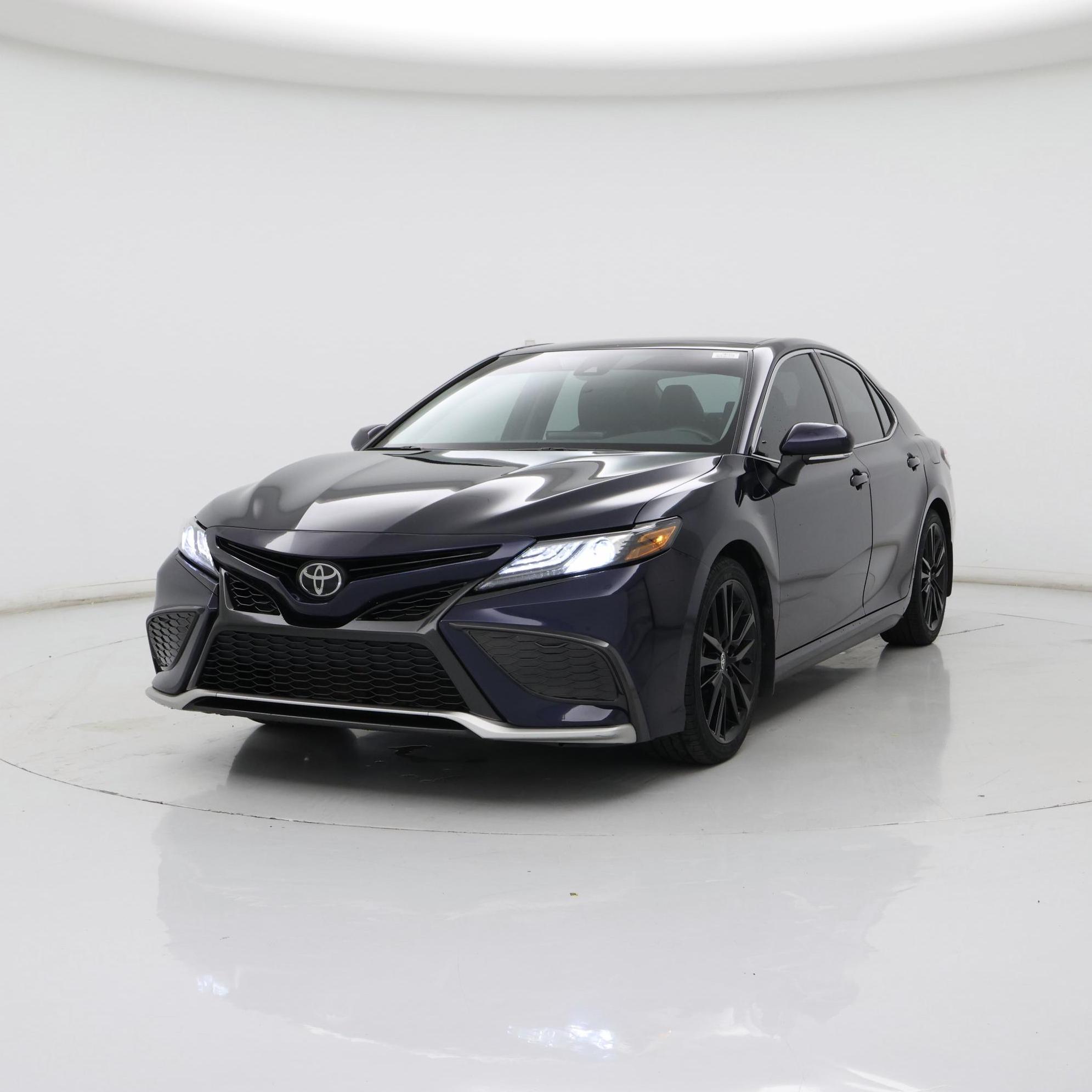Thumbnail: 2021 Toyota Camry - 4