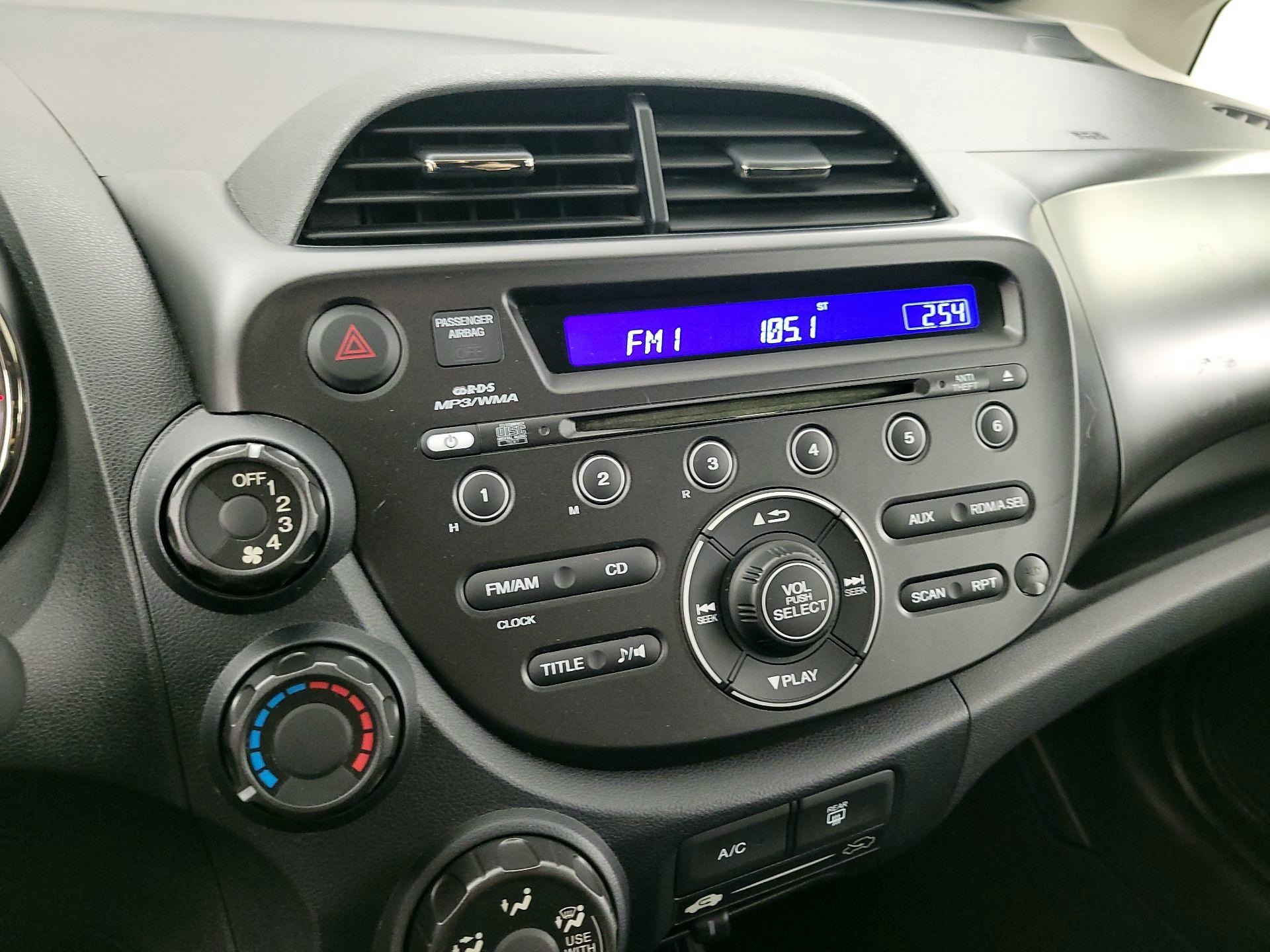 Thumbnail: 2013 Honda Fit - 14
