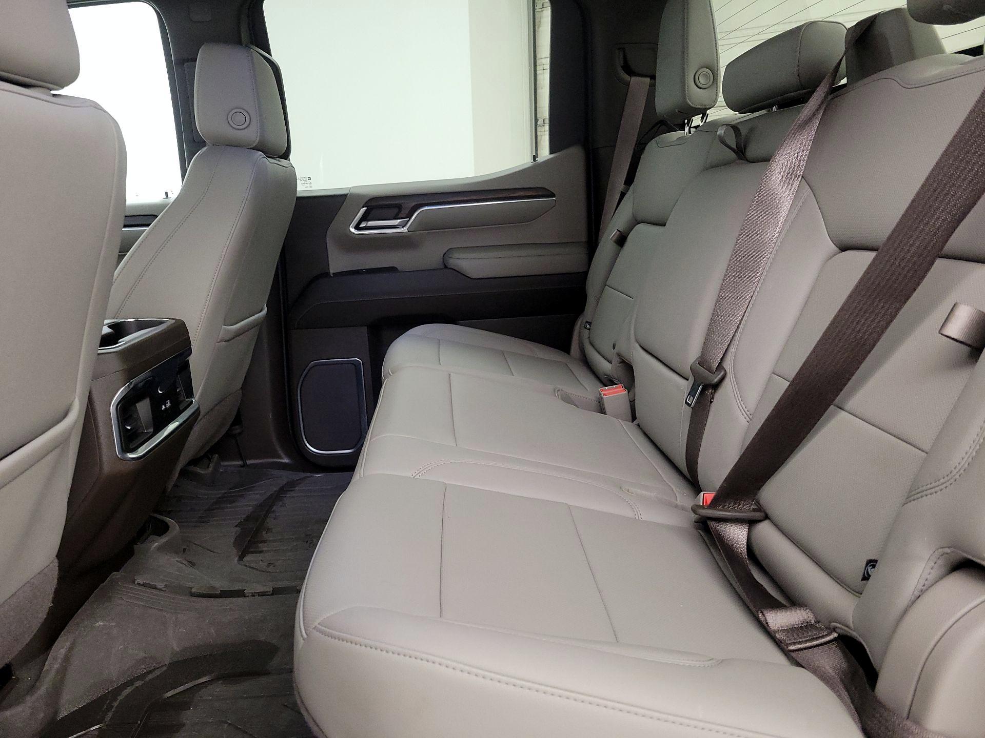 Thumbnail: 2022 GMC Sierra 1500 - 18
