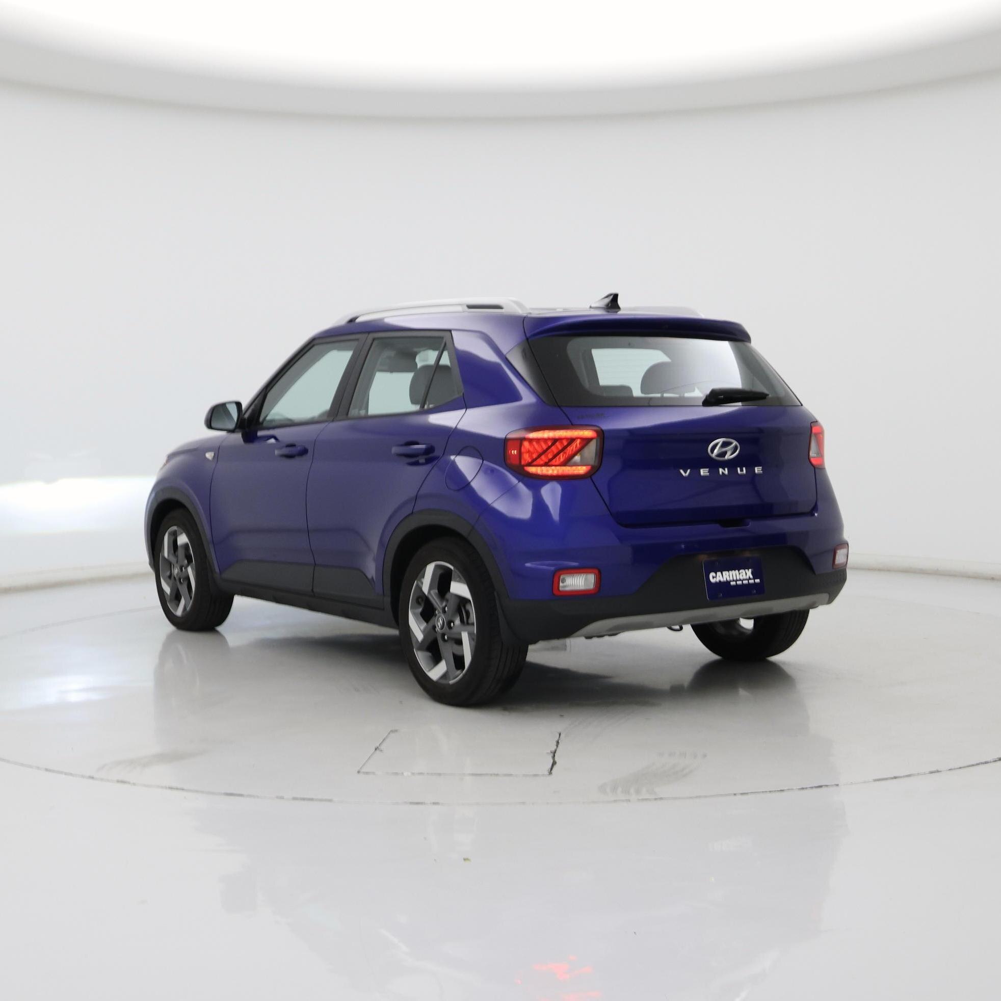Thumbnail: 2022 Hyundai Venue - 2