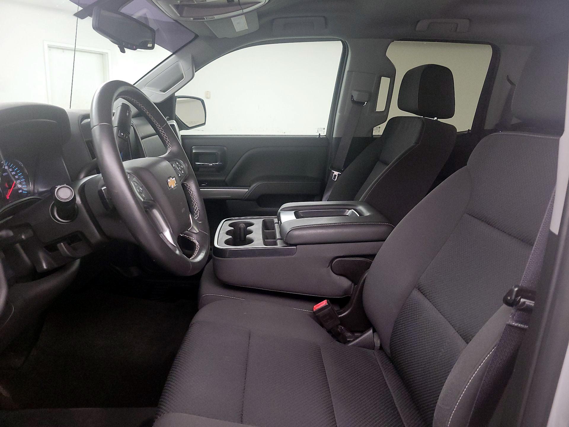 Thumbnail: 2017 Chevrolet Silverado 1500 - 11
