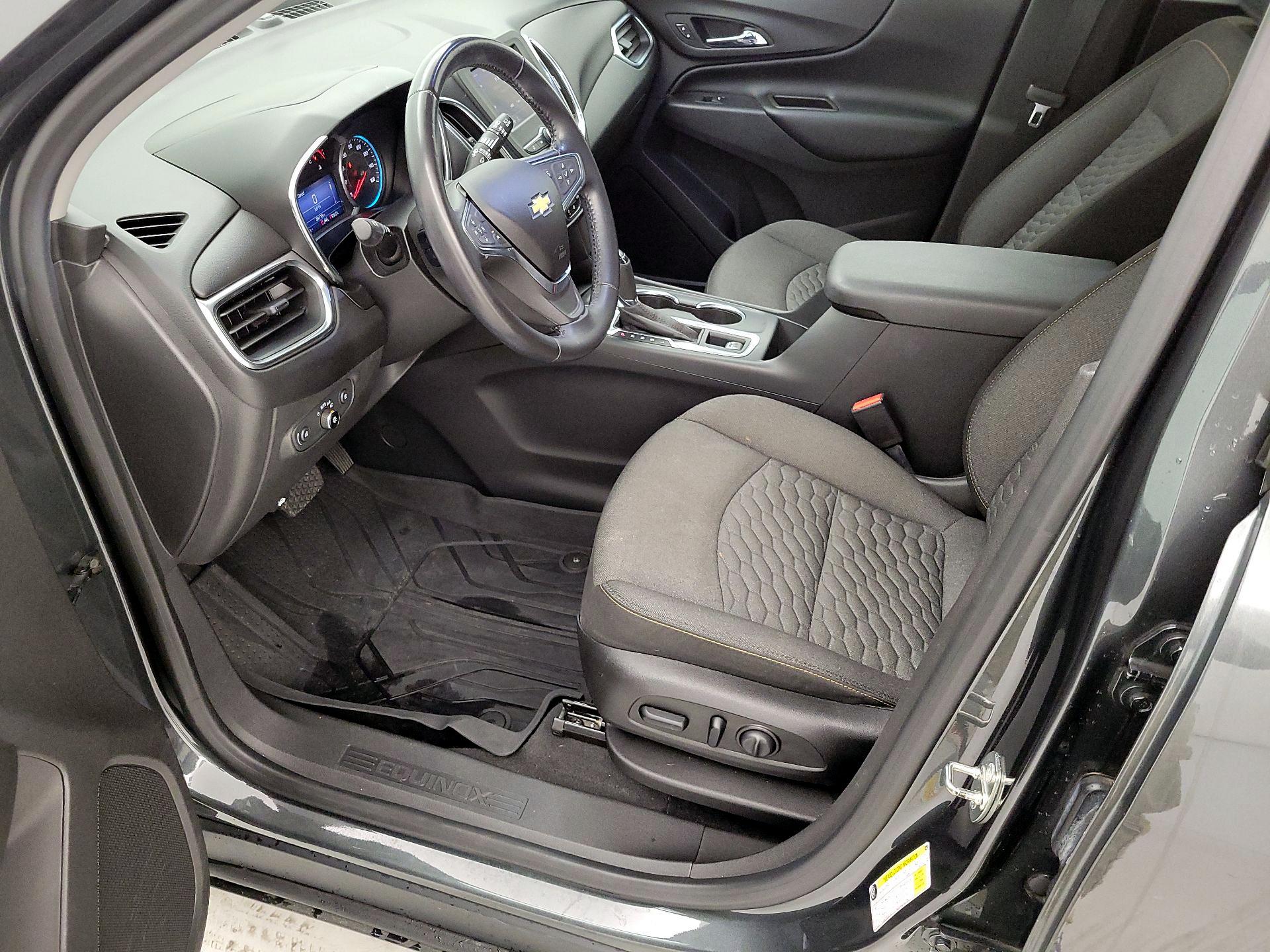 Thumbnail: 2020 Chevrolet Equinox - 11