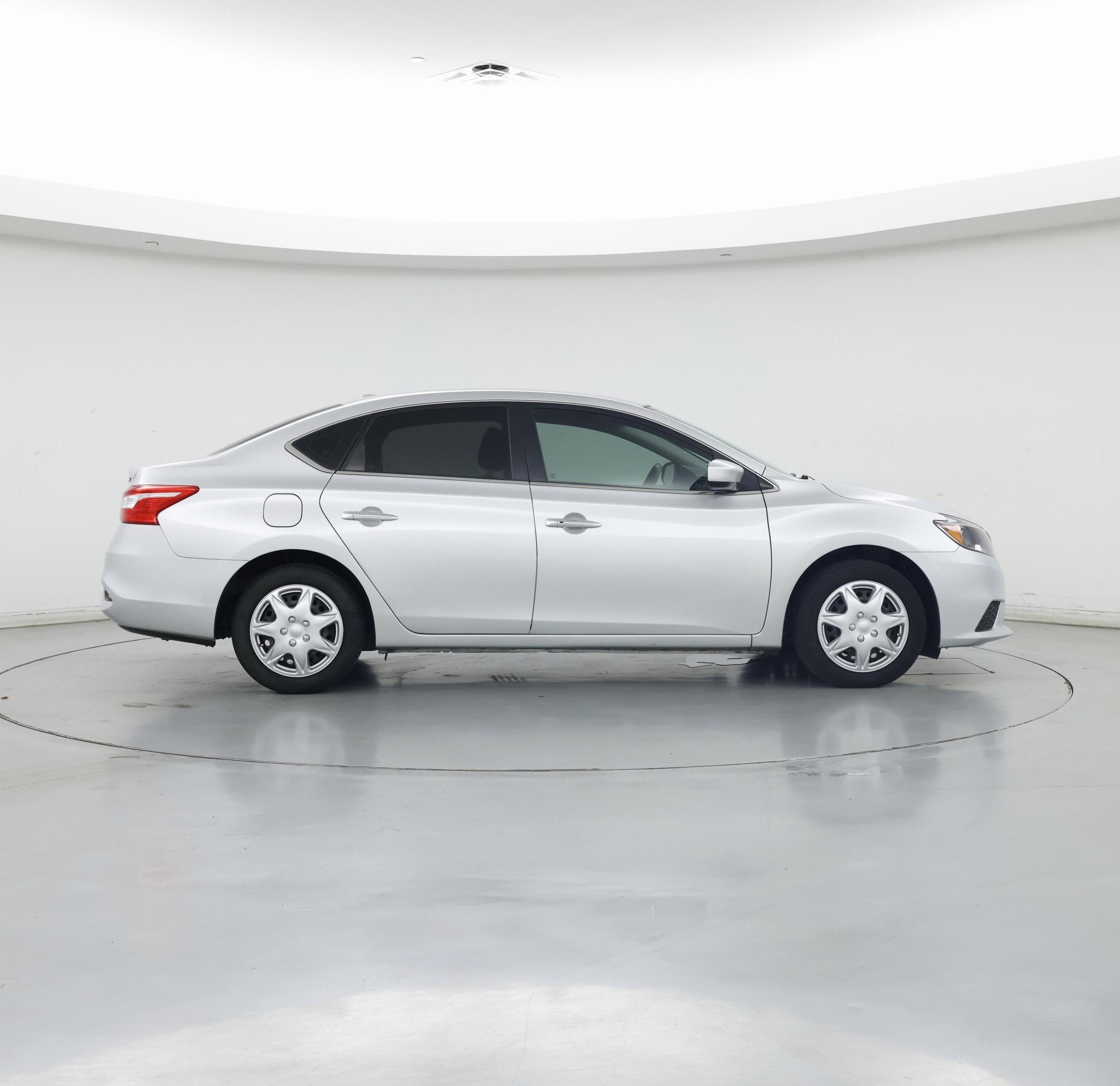 Thumbnail: 2017 Nissan Sentra - 7