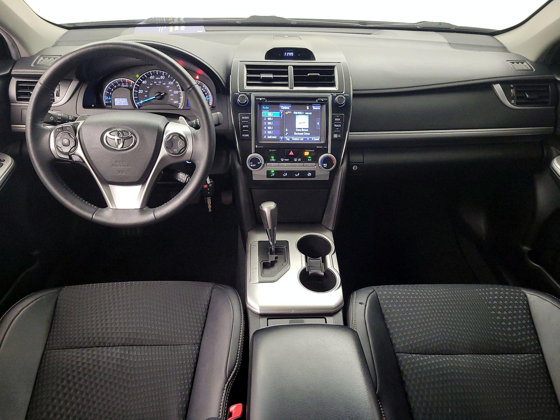 Thumbnail: 2014 Toyota Camry - 9