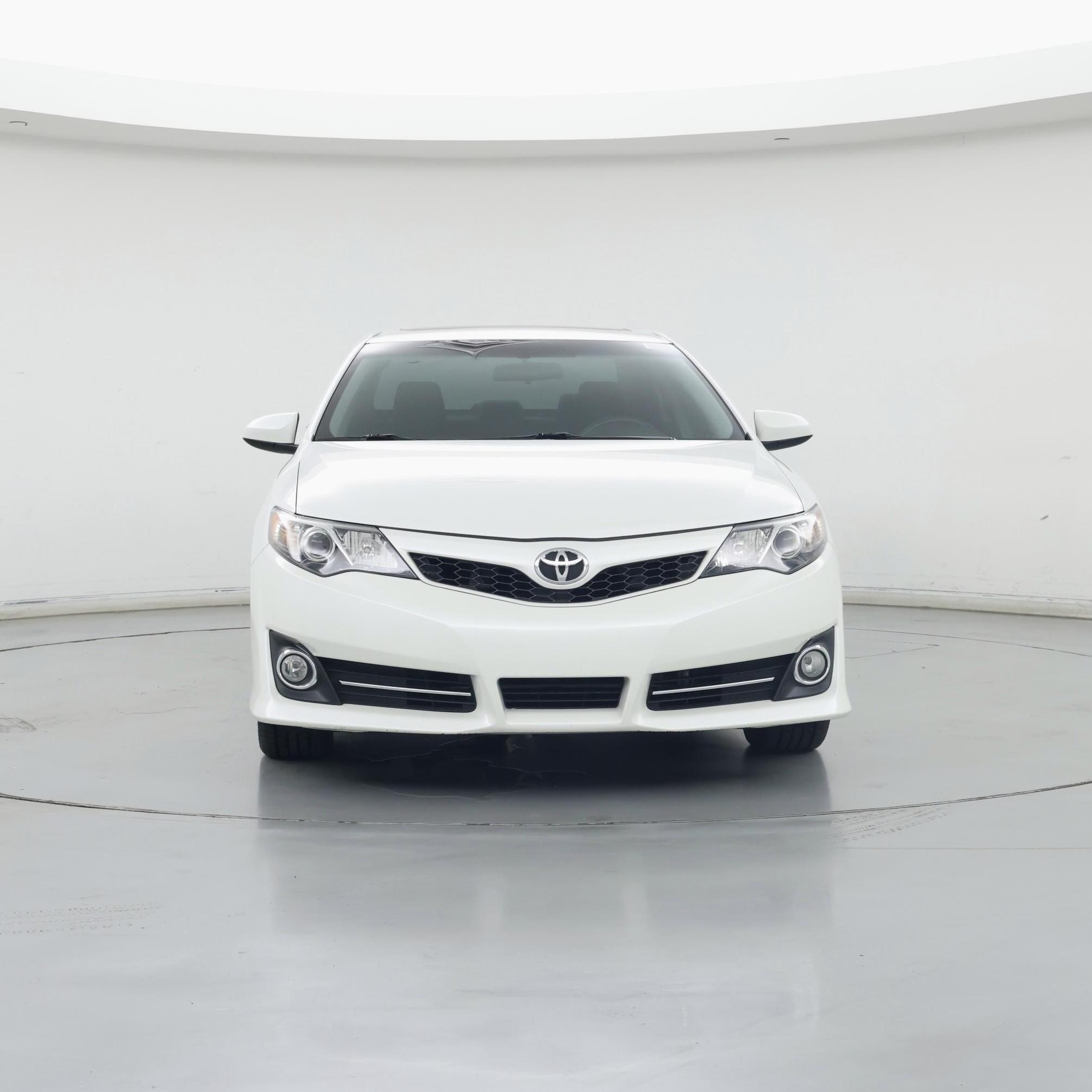 Thumbnail: 2014 Toyota Camry - 5