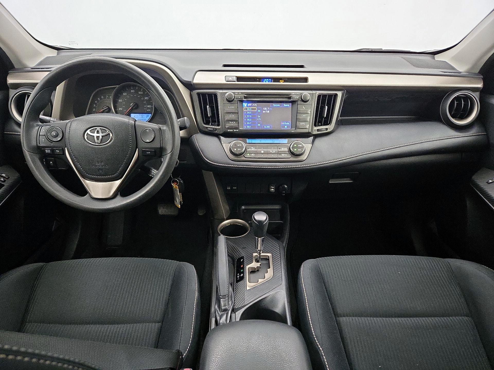 Thumbnail: 2013 Toyota RAV4 - 9