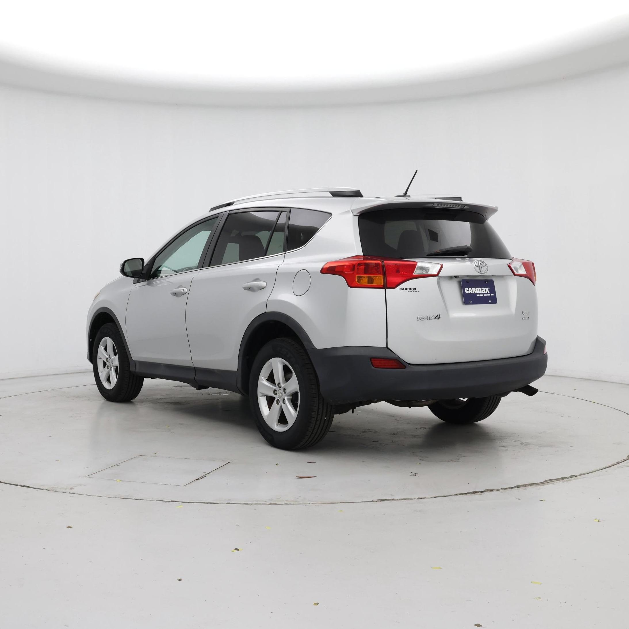 Thumbnail: 2013 Toyota RAV4 - 2