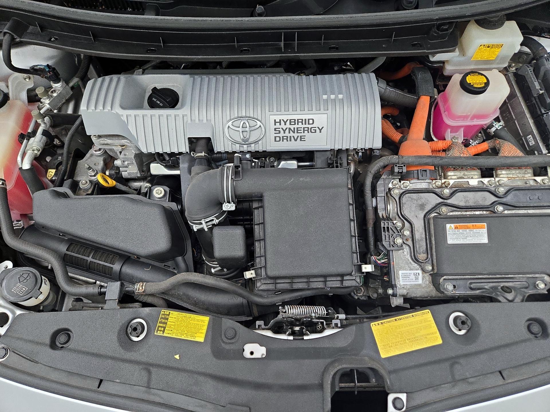 Thumbnail: 2014 Toyota Prius - 19