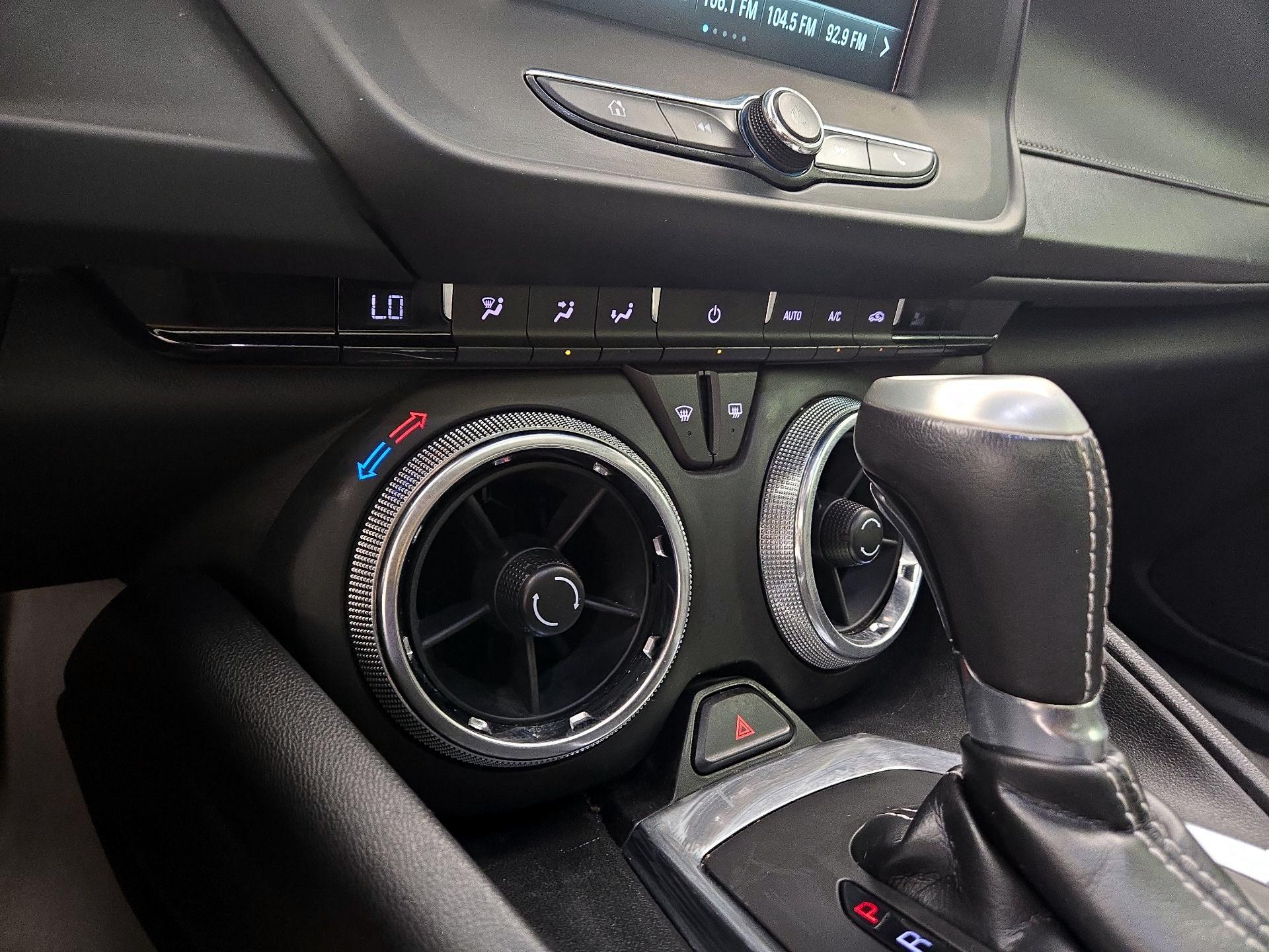 Thumbnail: 2018 Chevrolet Camaro - 15