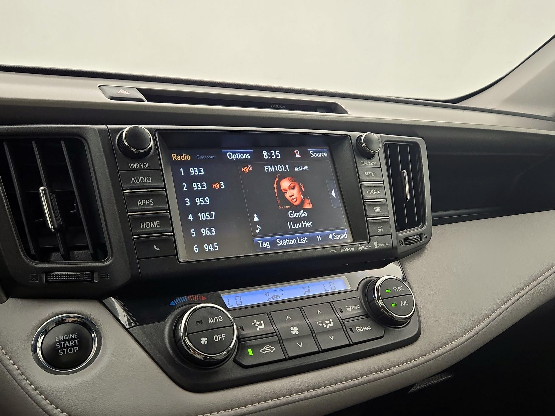 Thumbnail: 2016 Toyota RAV4 - 15