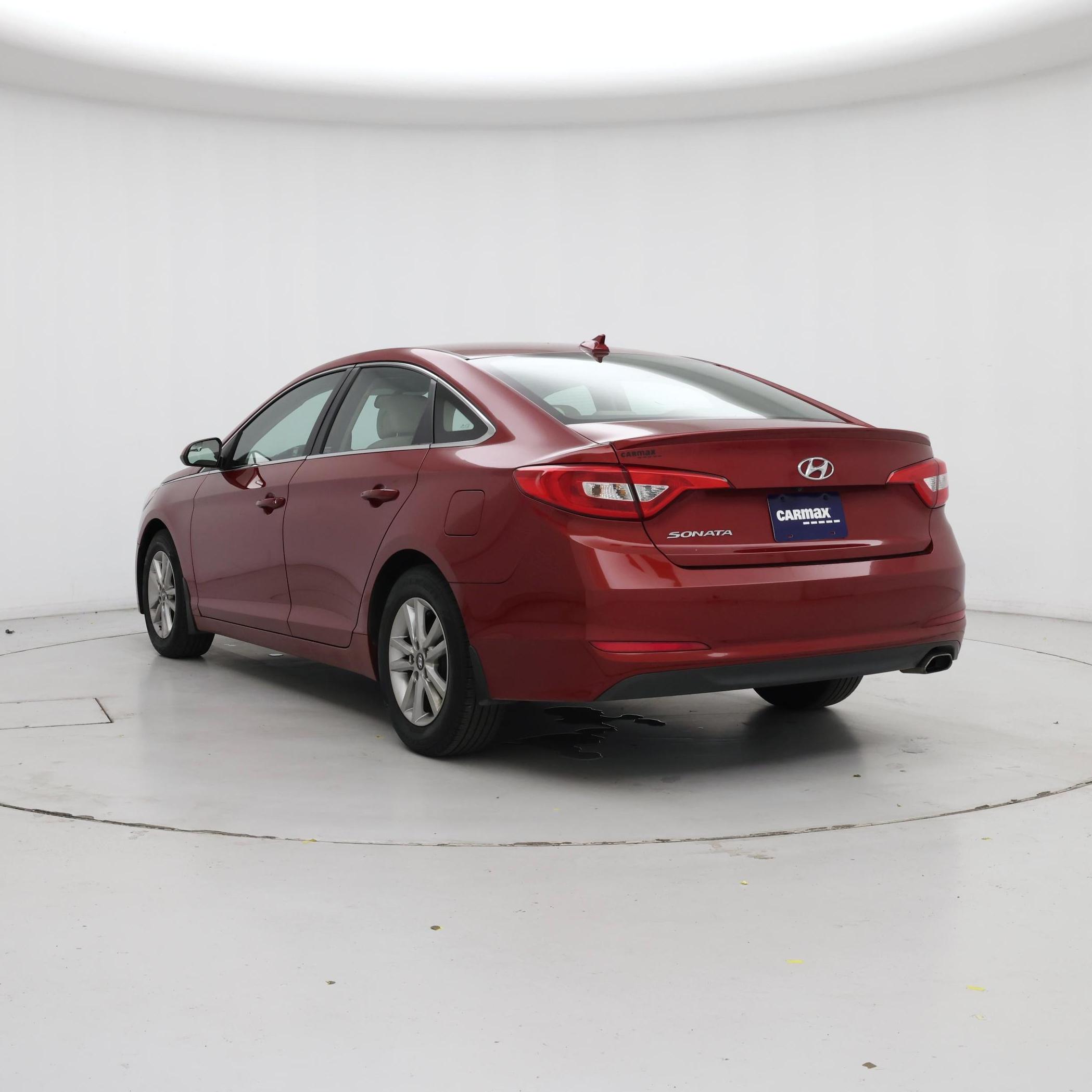 Thumbnail: 2015 Hyundai Sonata - 2