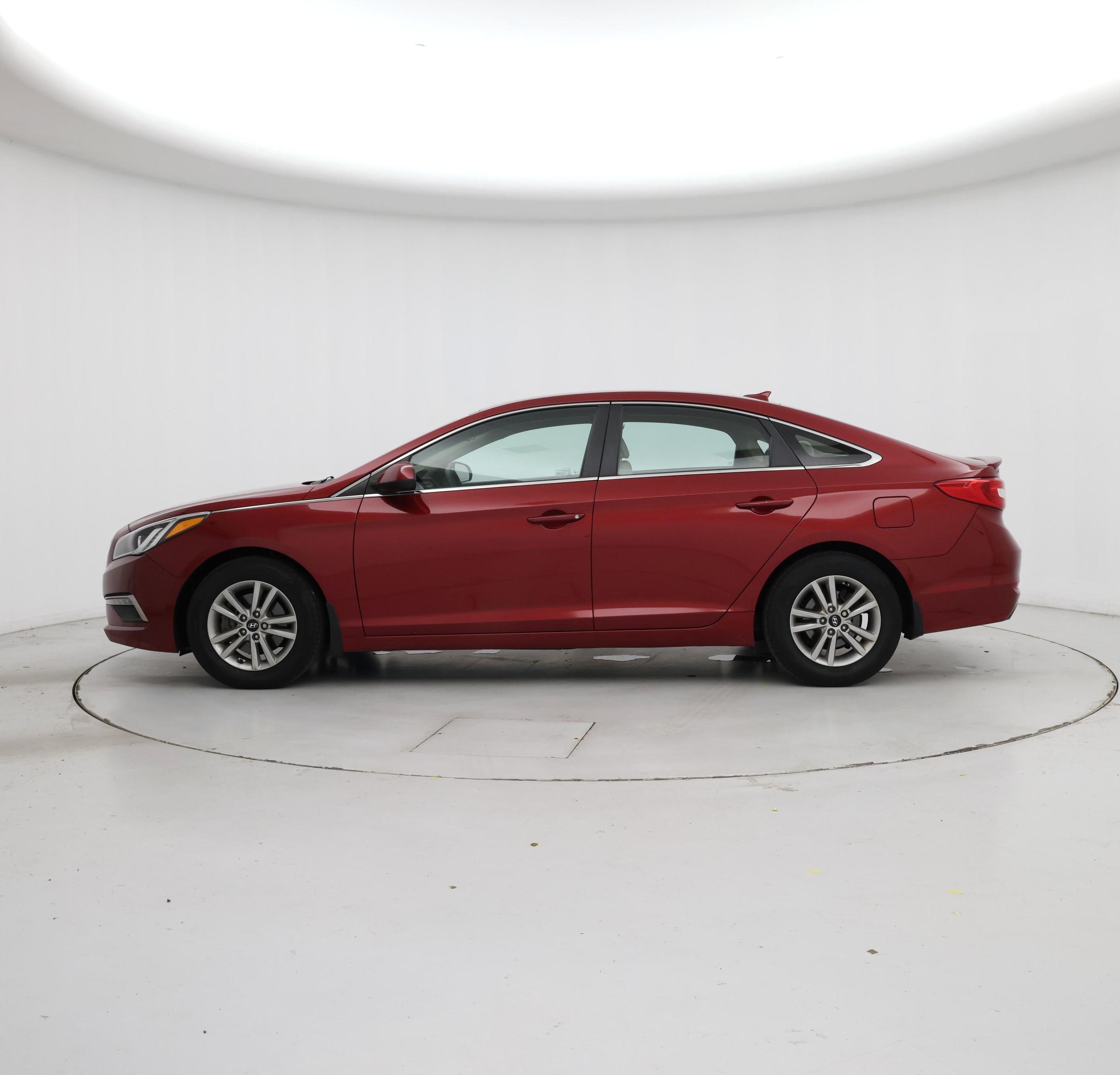 Thumbnail: 2015 Hyundai Sonata - 3