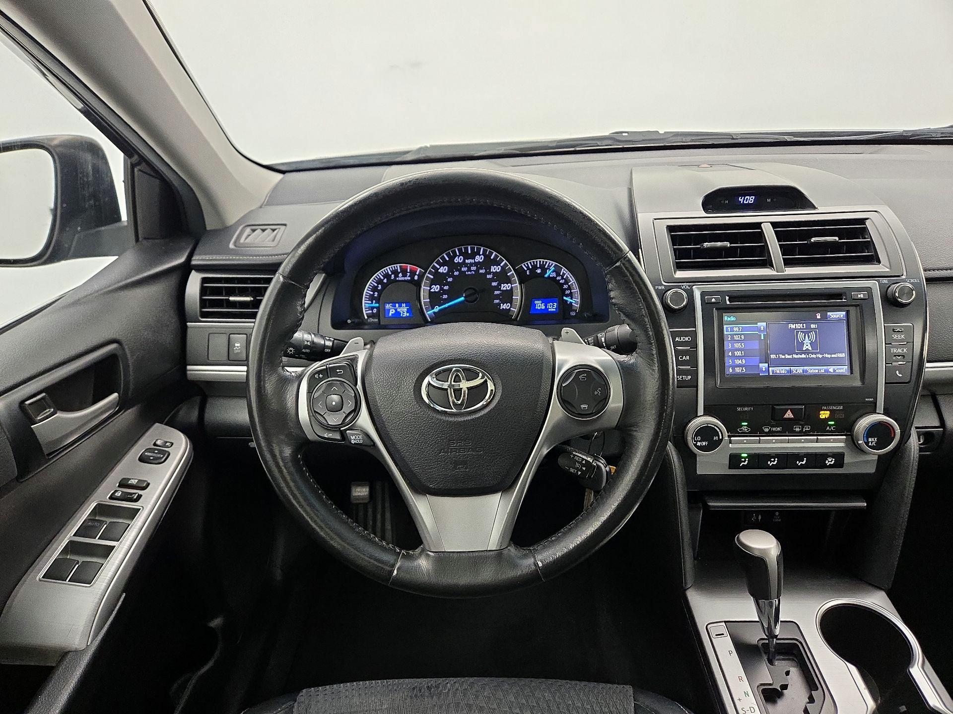 Thumbnail: 2014 Toyota Camry - 10