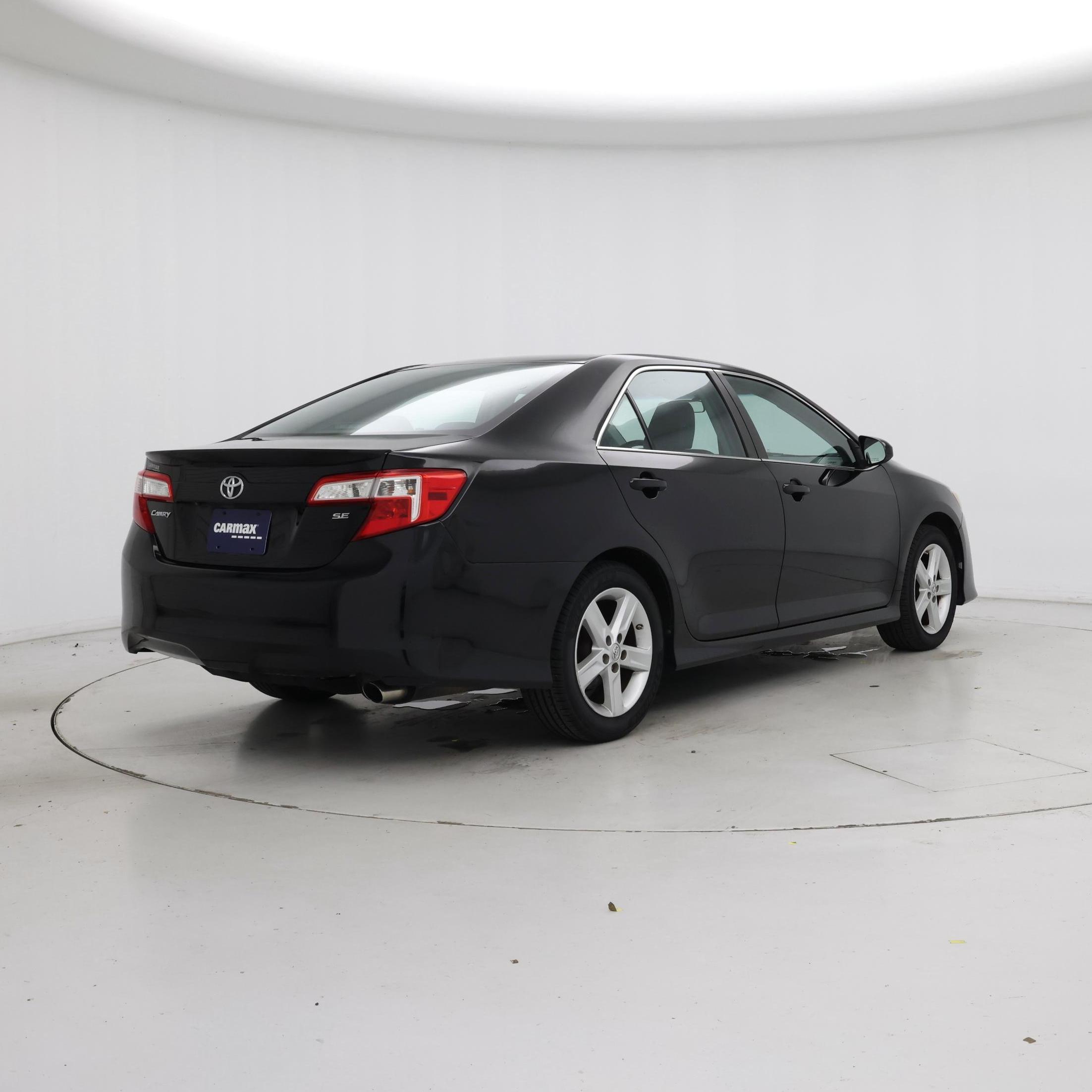 Thumbnail: 2014 Toyota Camry - 8