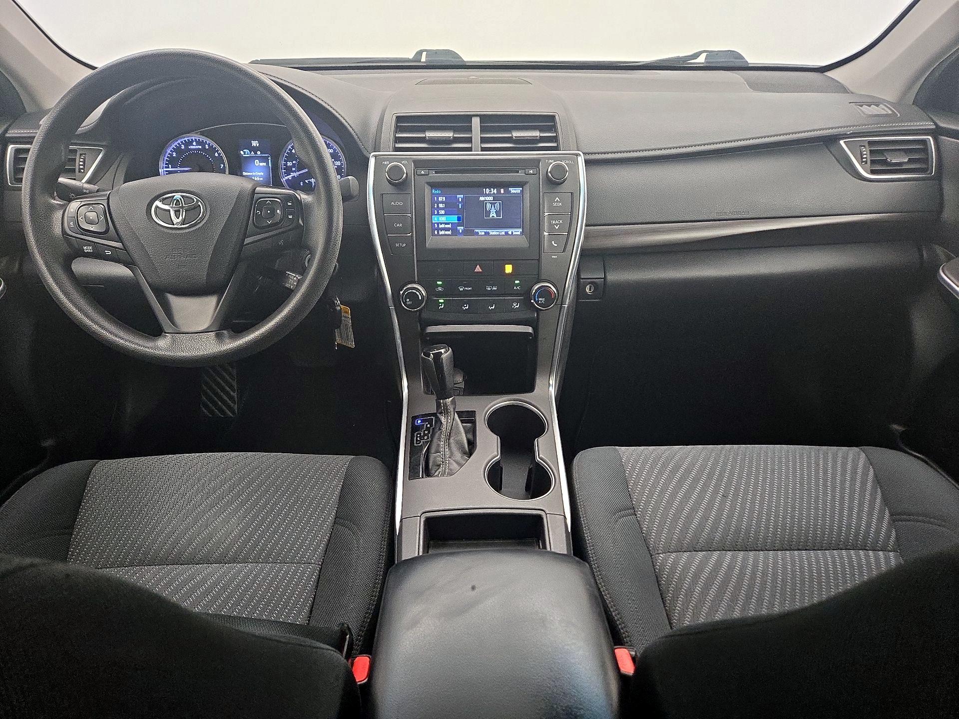 Thumbnail: 2017 Toyota Camry - 9