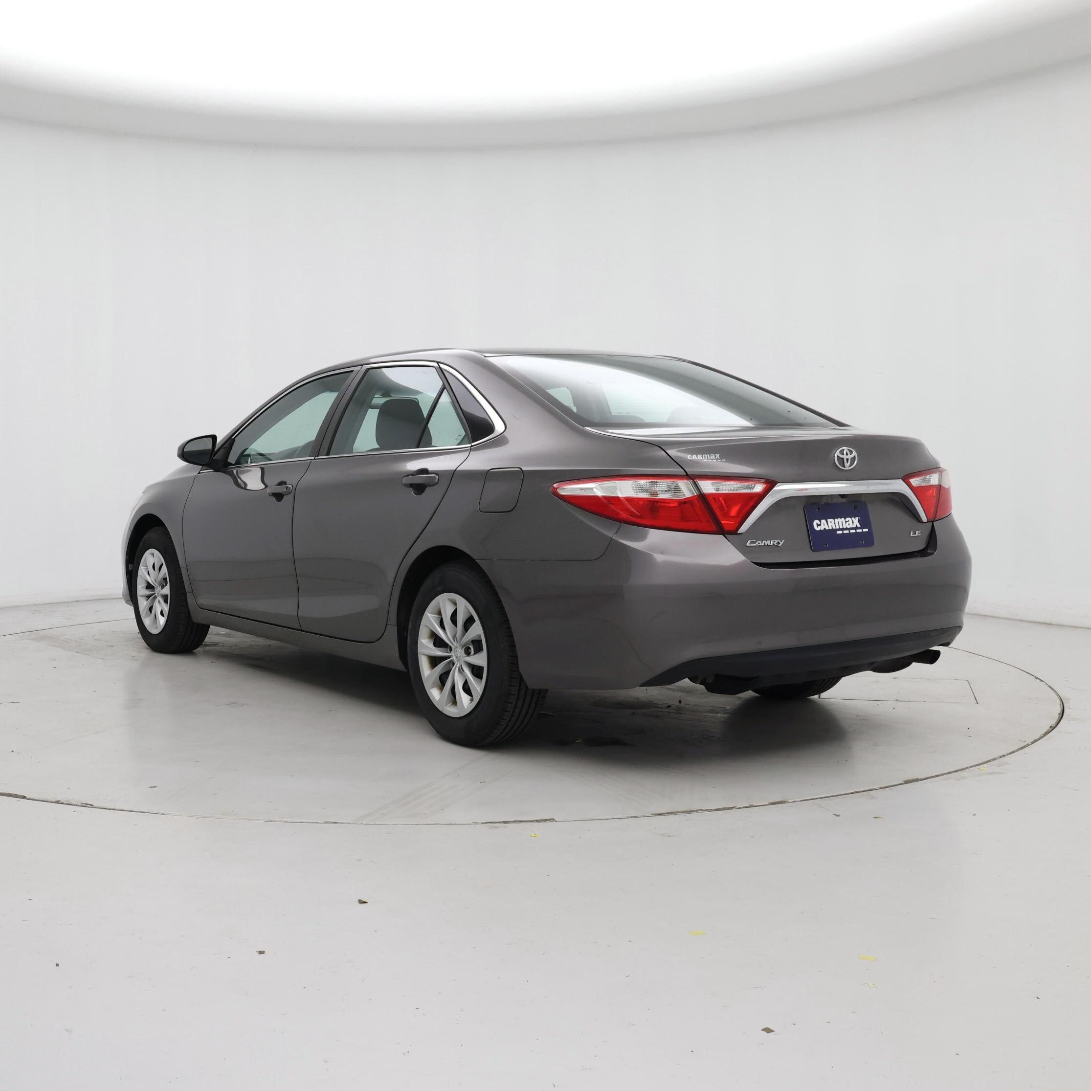 Thumbnail: 2017 Toyota Camry - 2