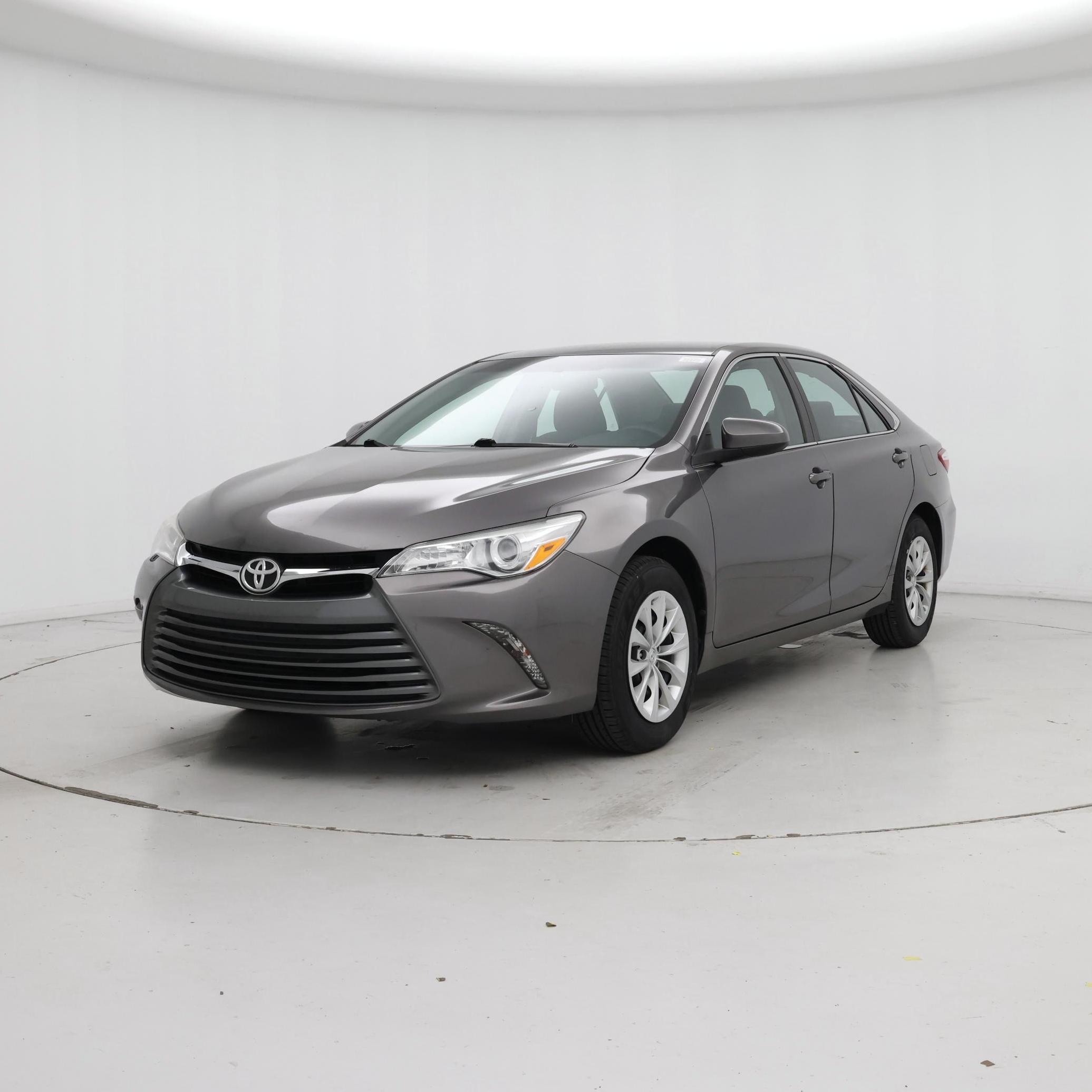 Thumbnail: 2017 Toyota Camry - 4