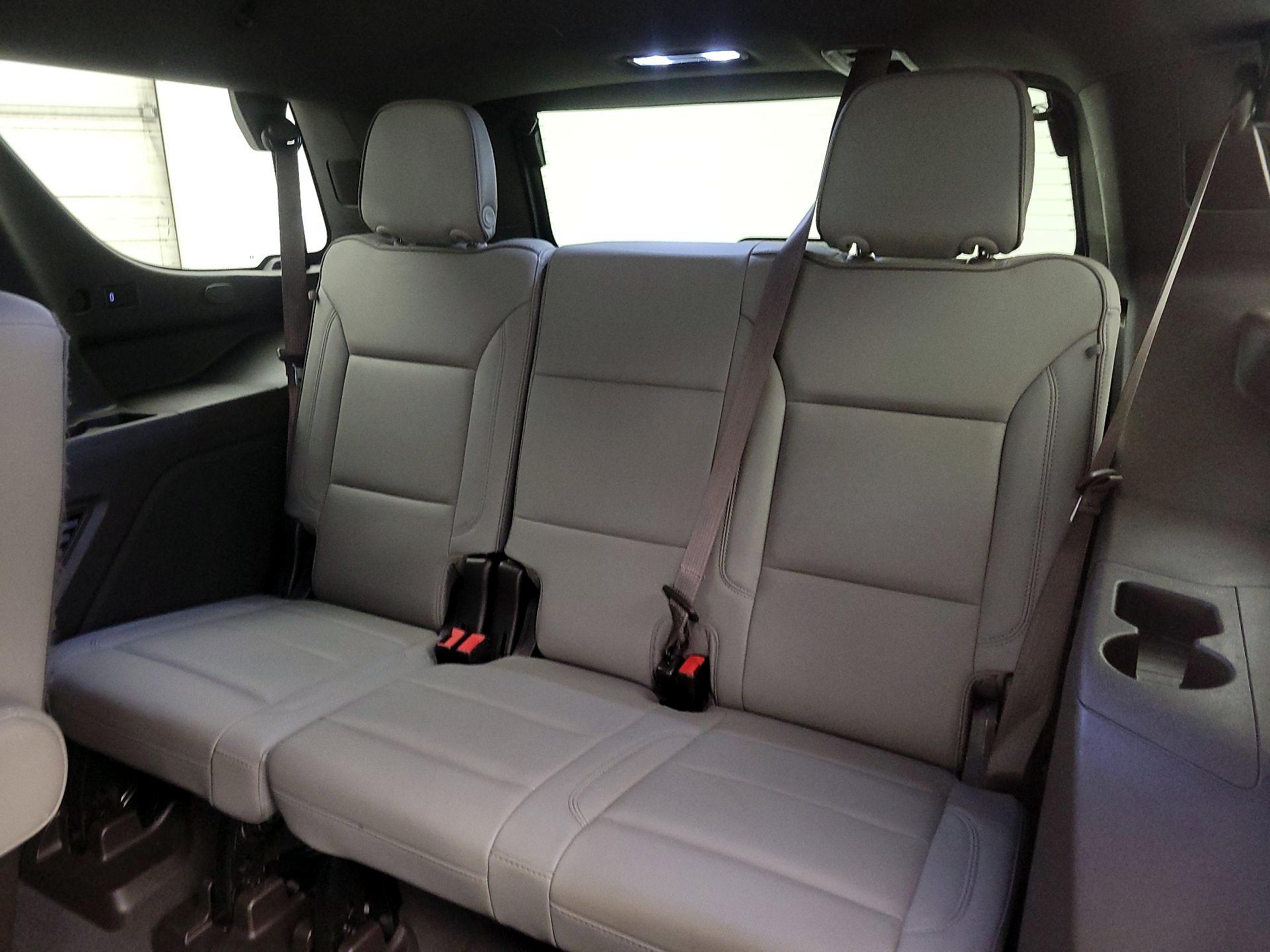 Thumbnail: 2022 GMC Yukon - 17