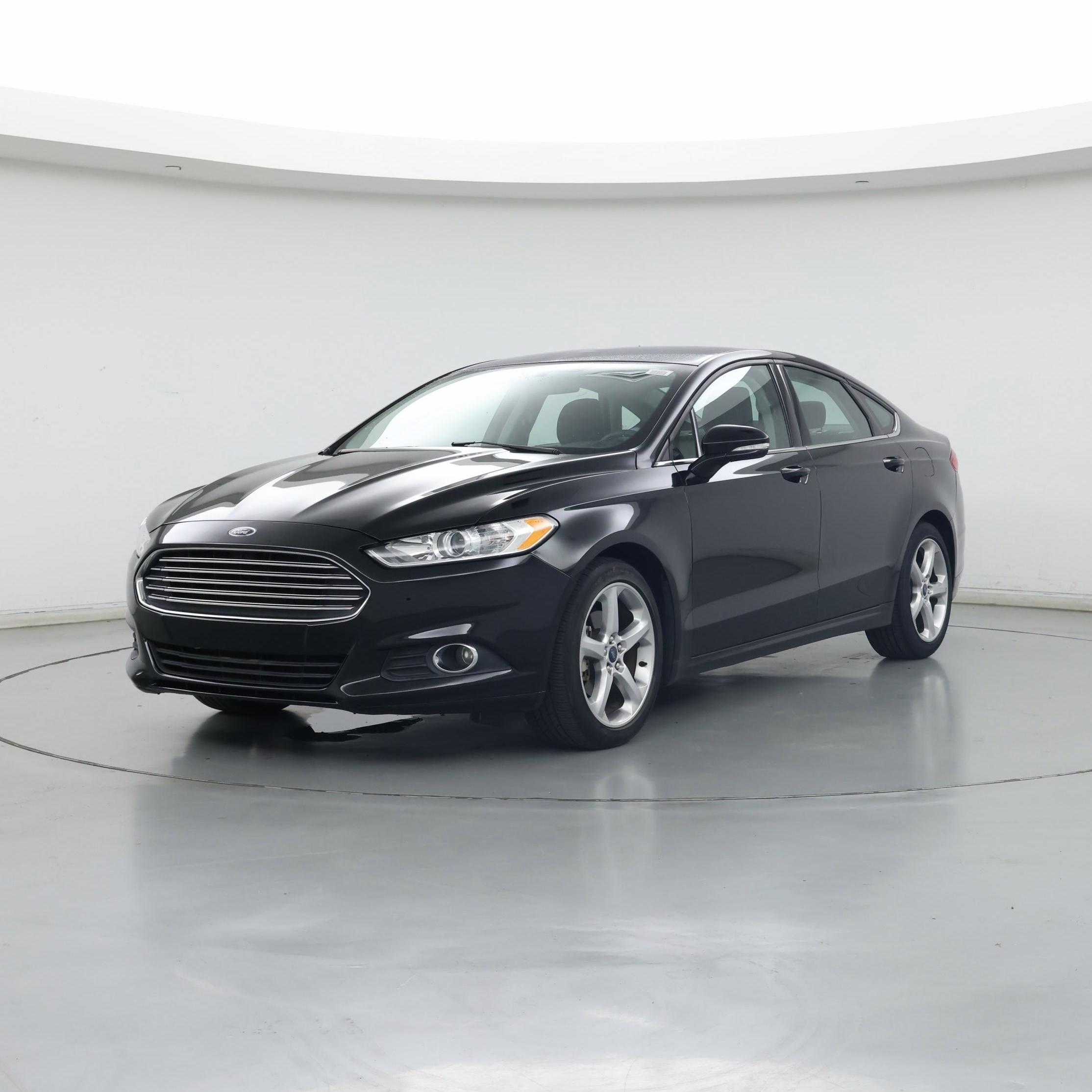 Thumbnail: 2016 Ford Fusion - 4