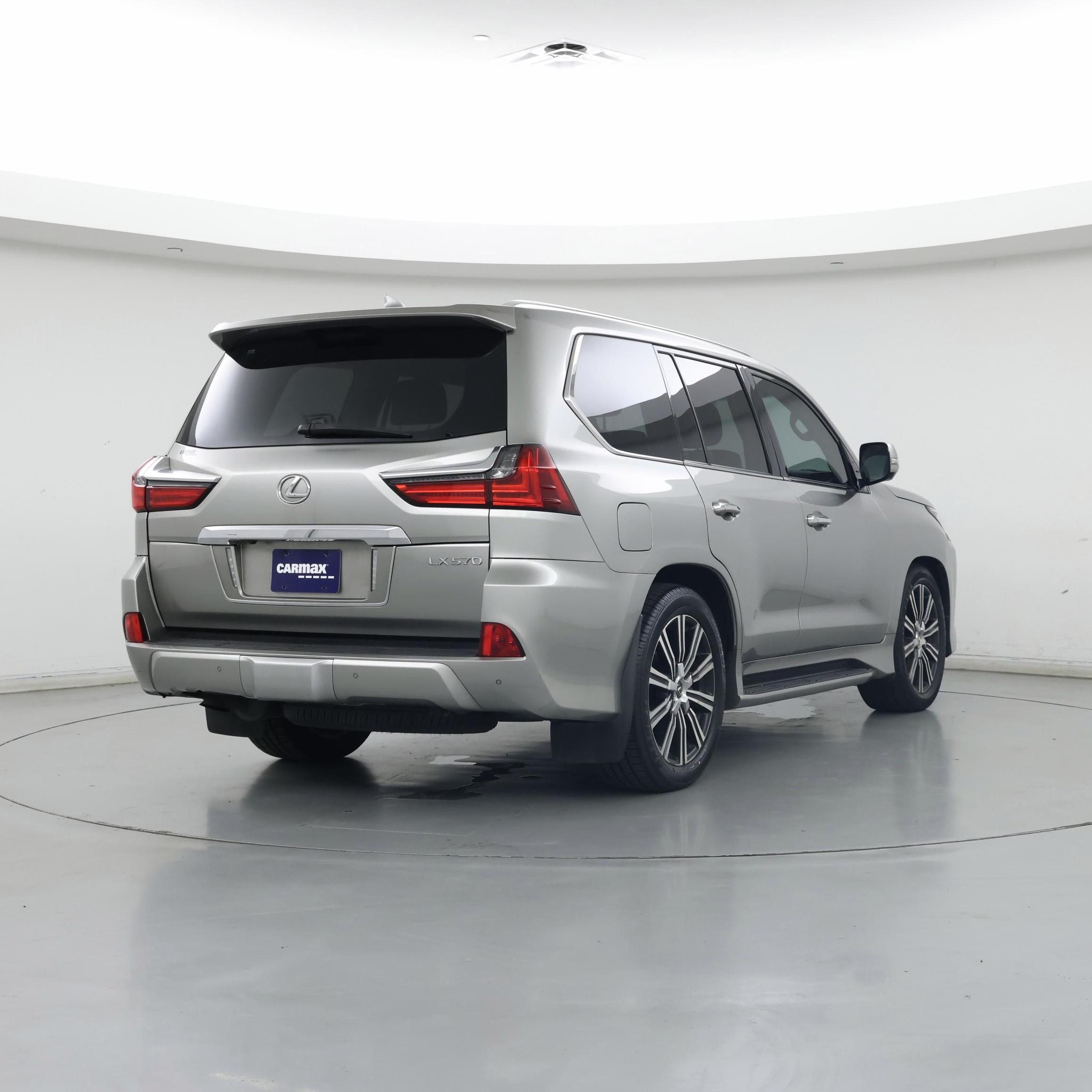 Thumbnail: 2020 Lexus LX - 8