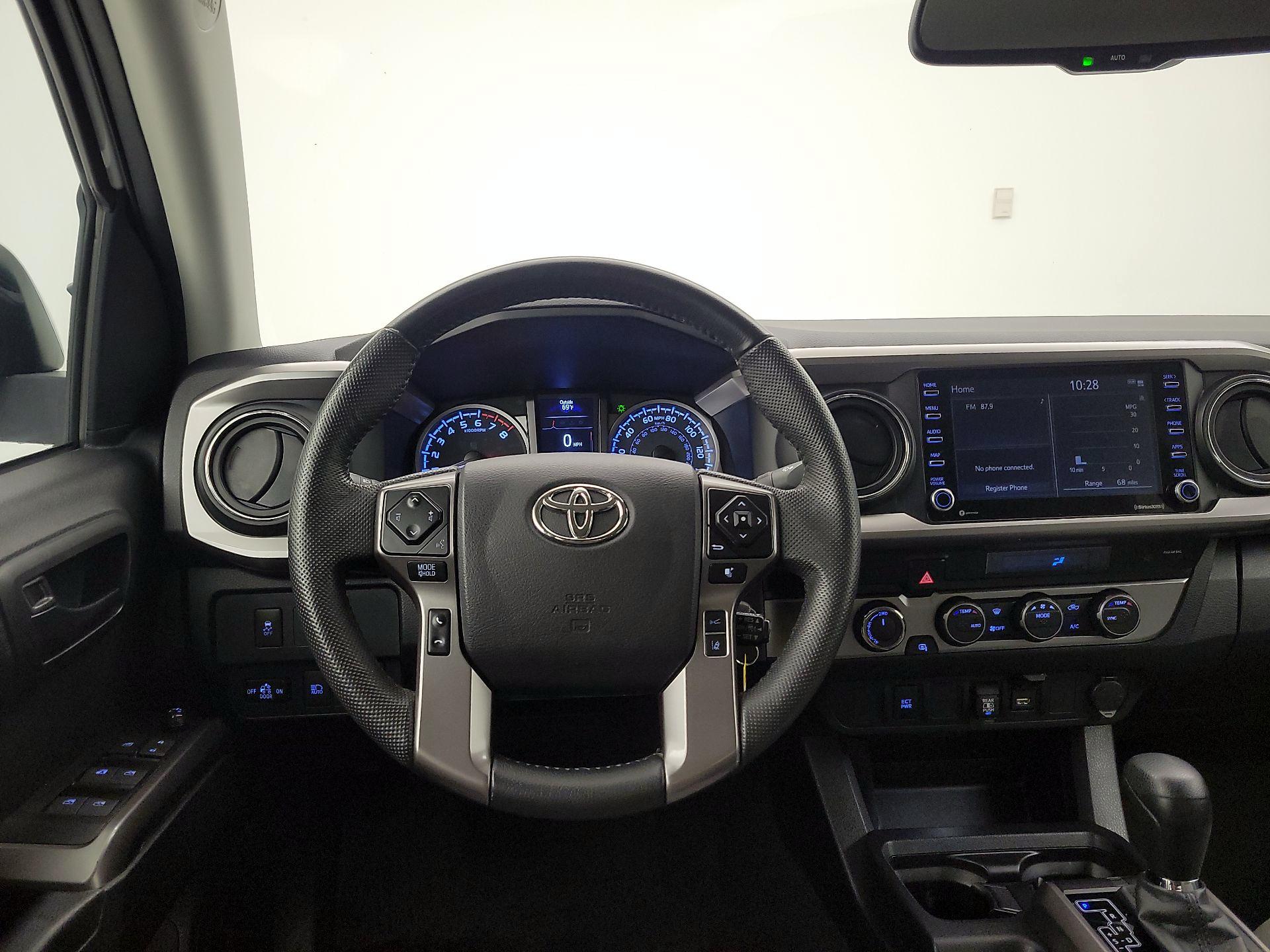 Thumbnail: 2022 Toyota Tacoma - 10