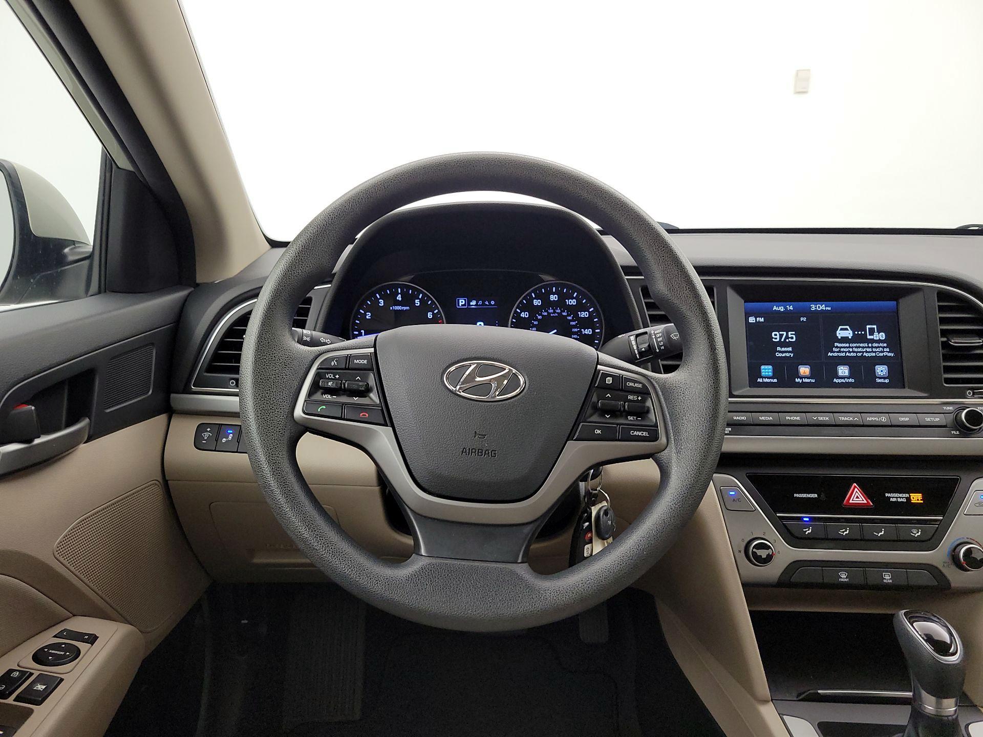 Thumbnail: 2018 Hyundai Elantra - 10