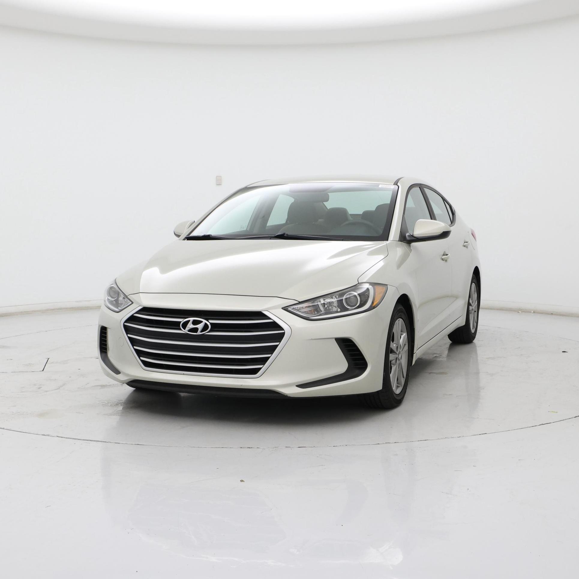 Thumbnail: 2018 Hyundai Elantra - 4